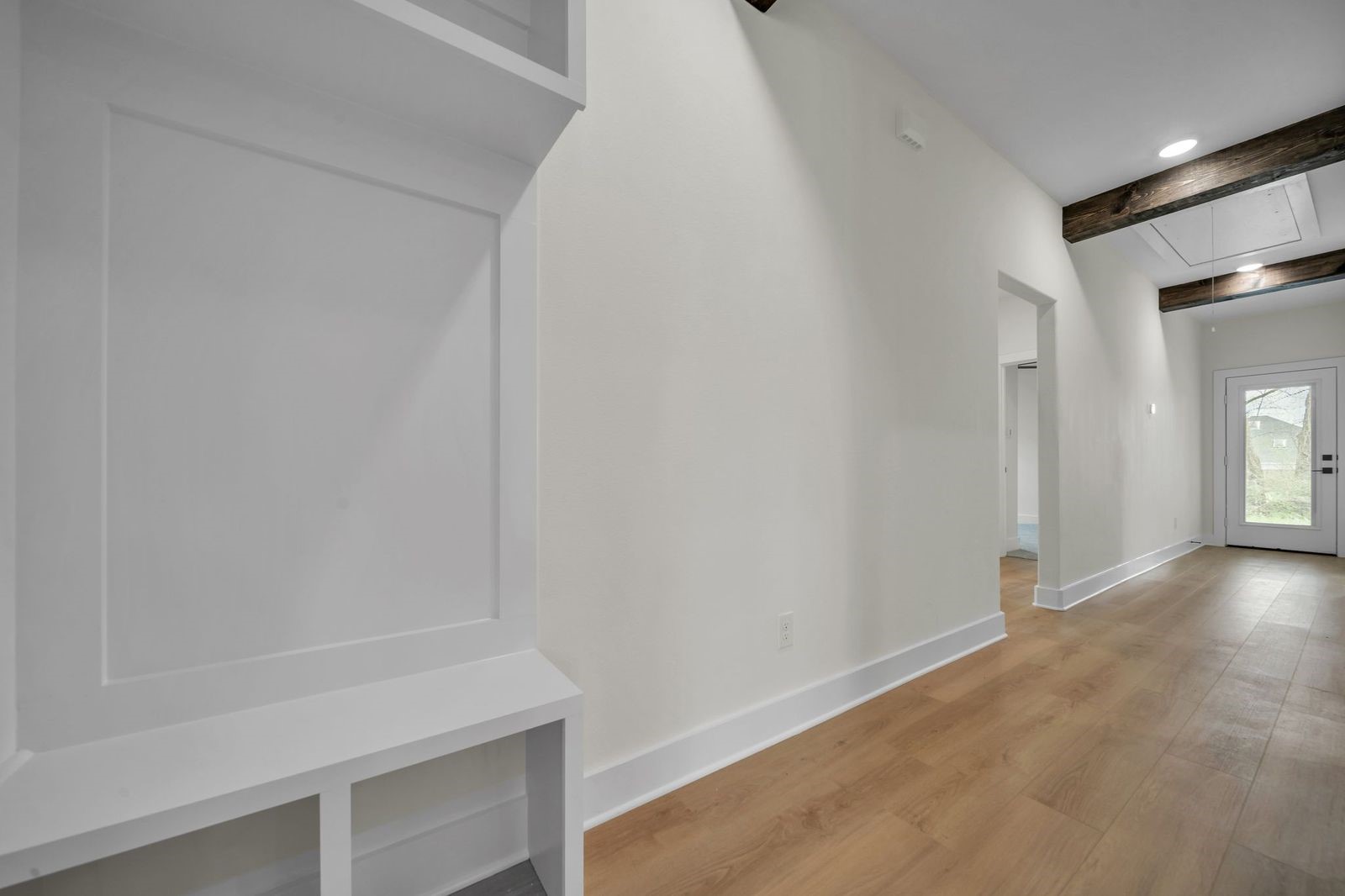 1032 Holcomb Road