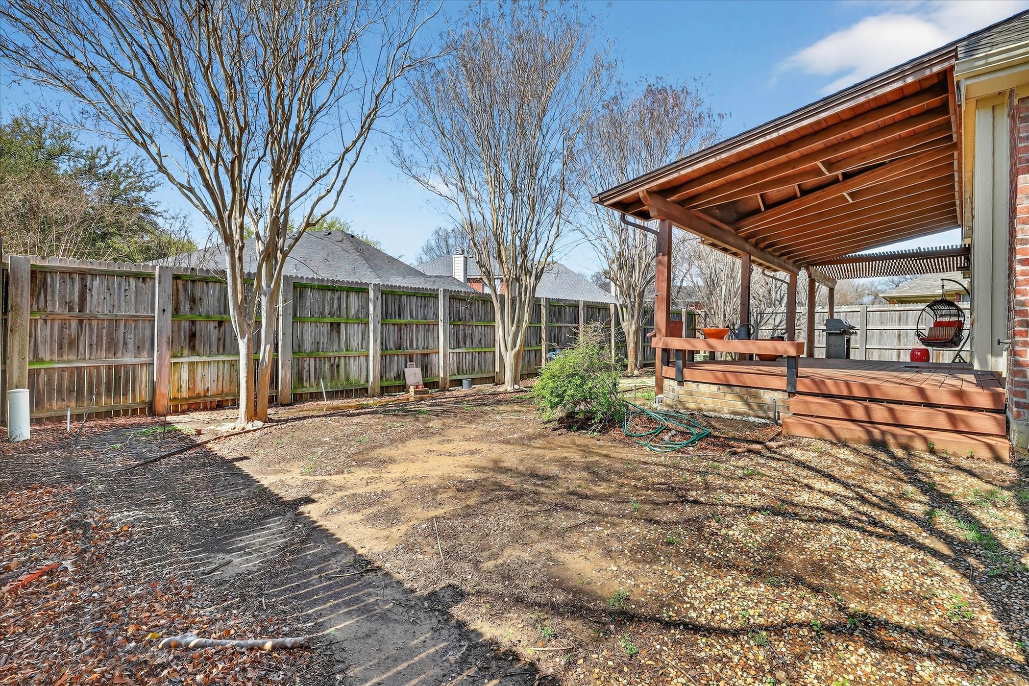 2501 Blossom Trail