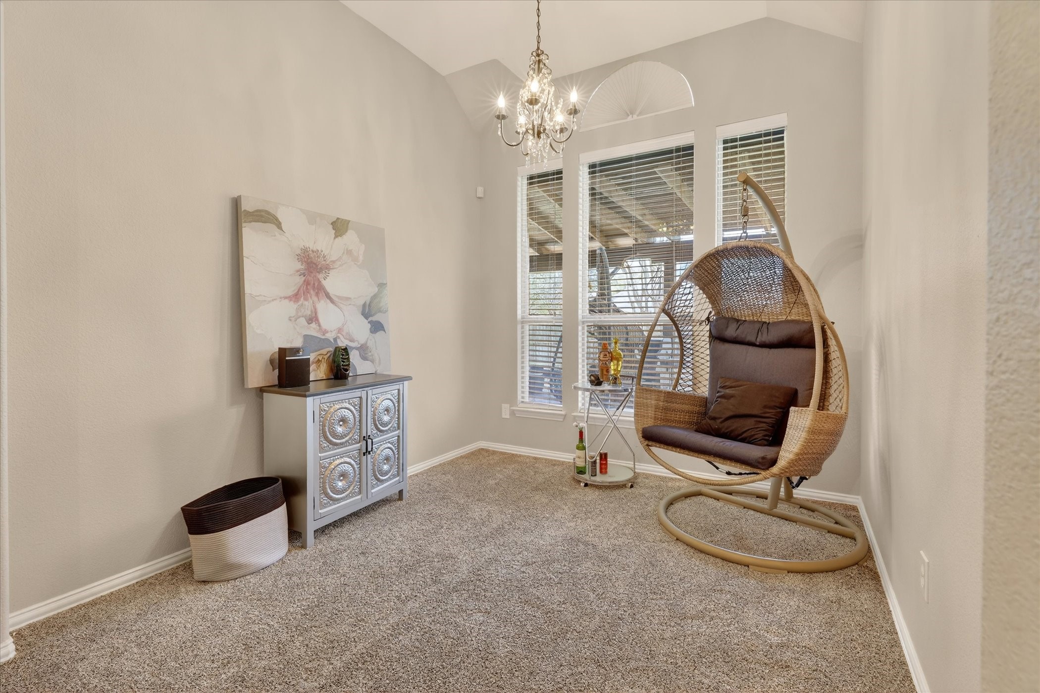 2501 Blossom Trail