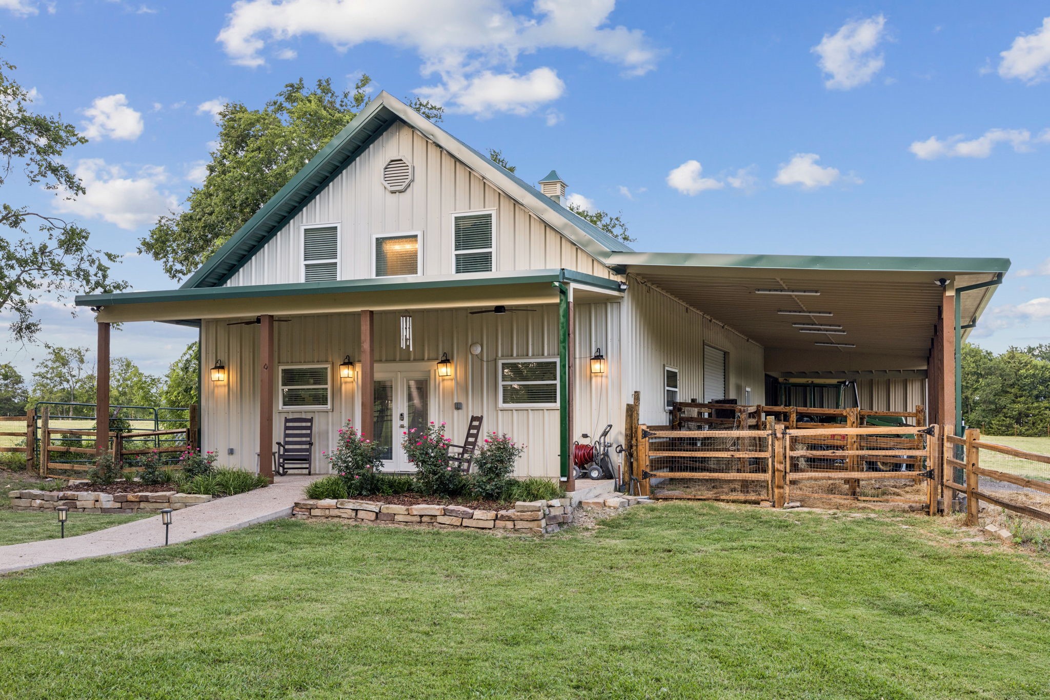 4879 Geren Trail