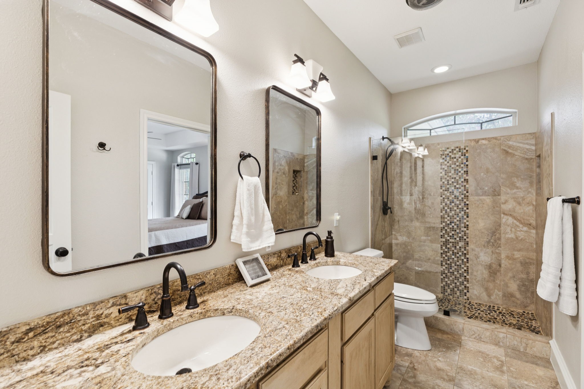 4879 Geren Trail