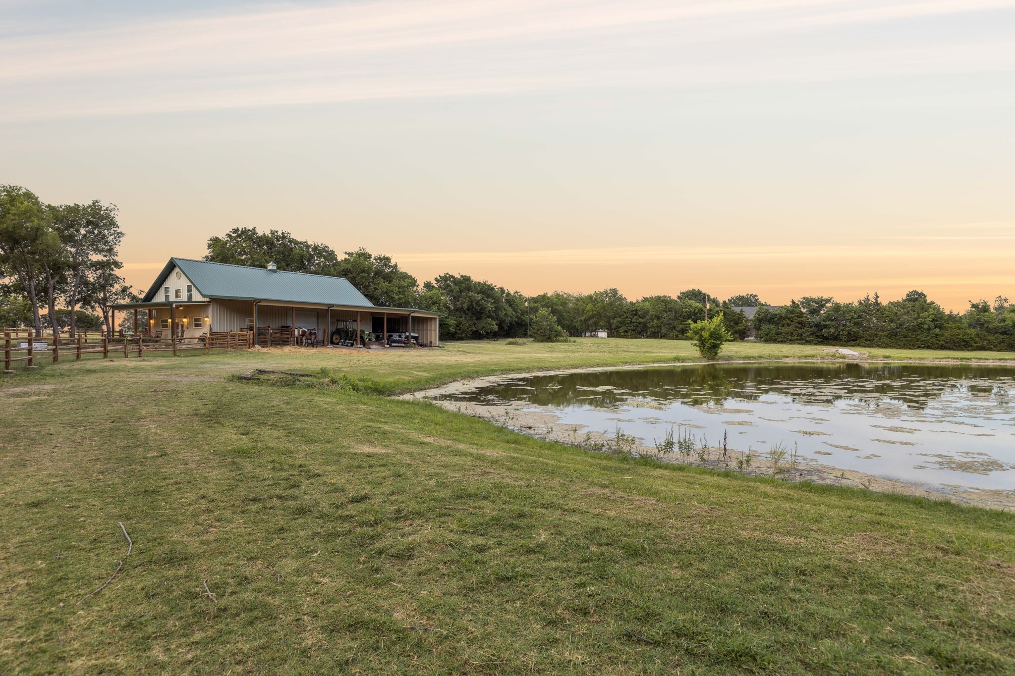 4879 Geren Trail