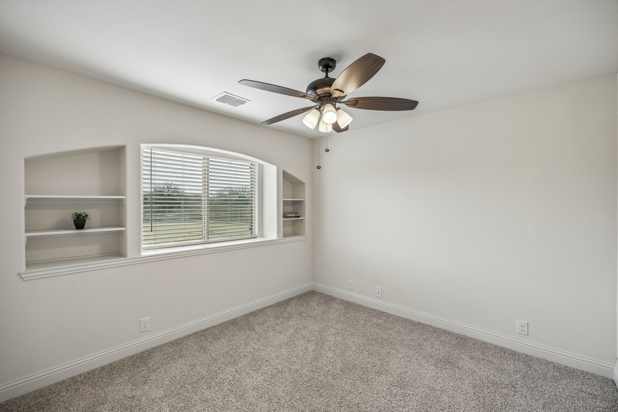 11551 Tanager Lane