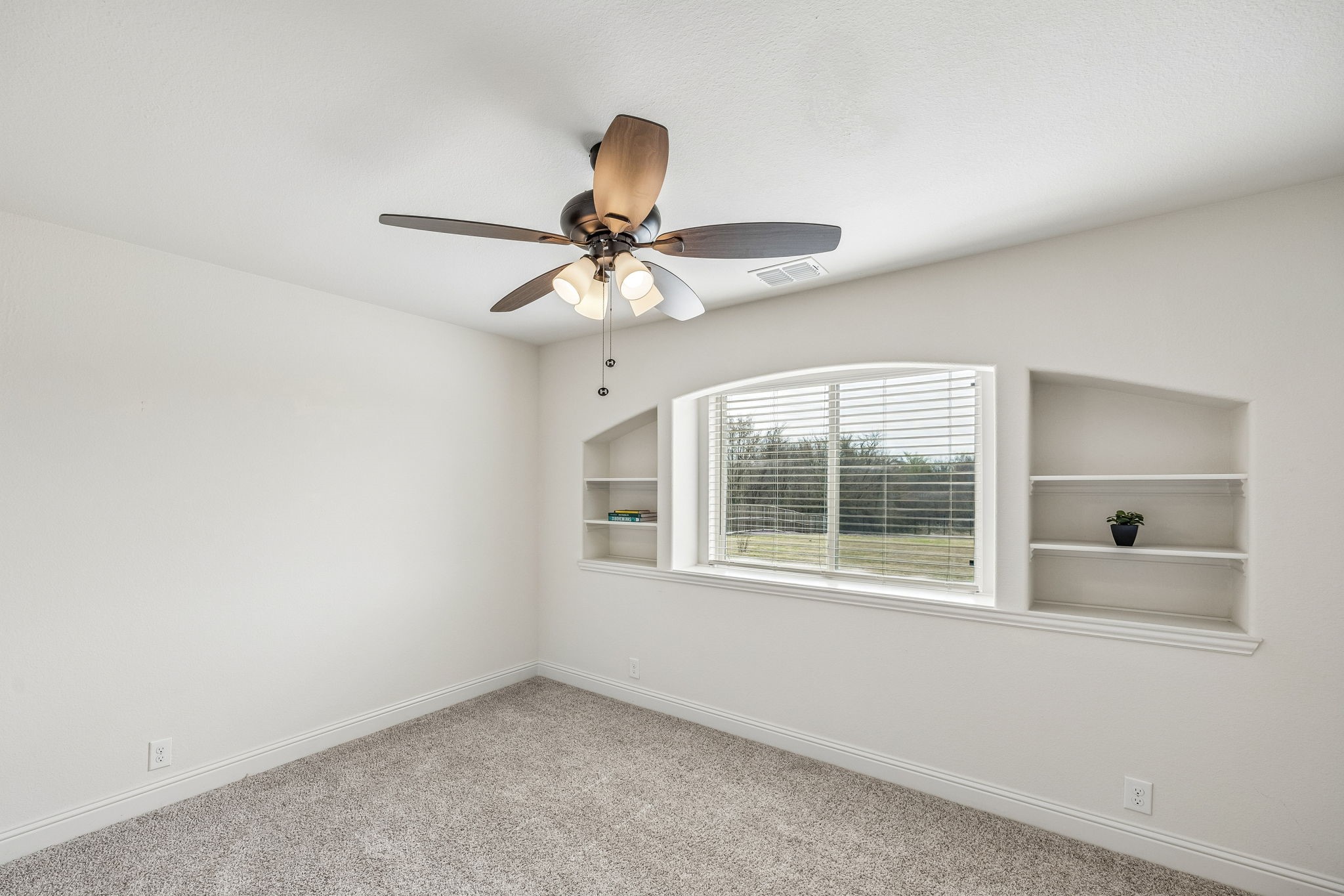 11551 Tanager Lane