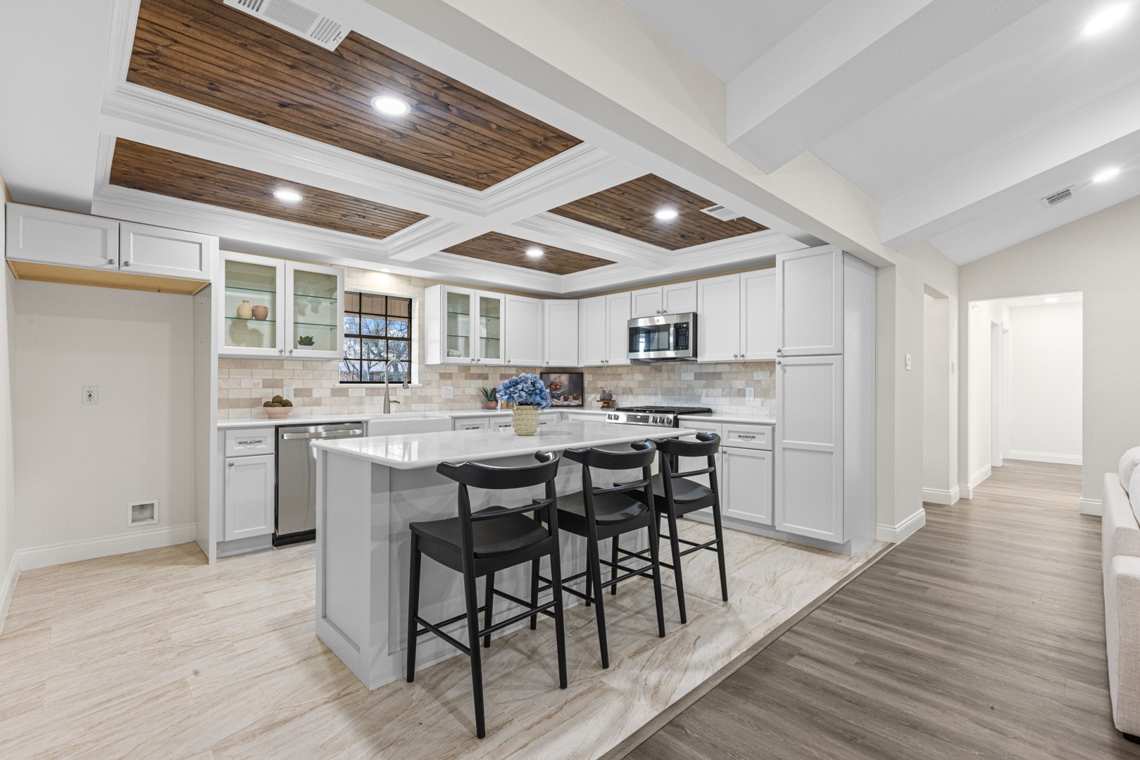 703 S 4th Street