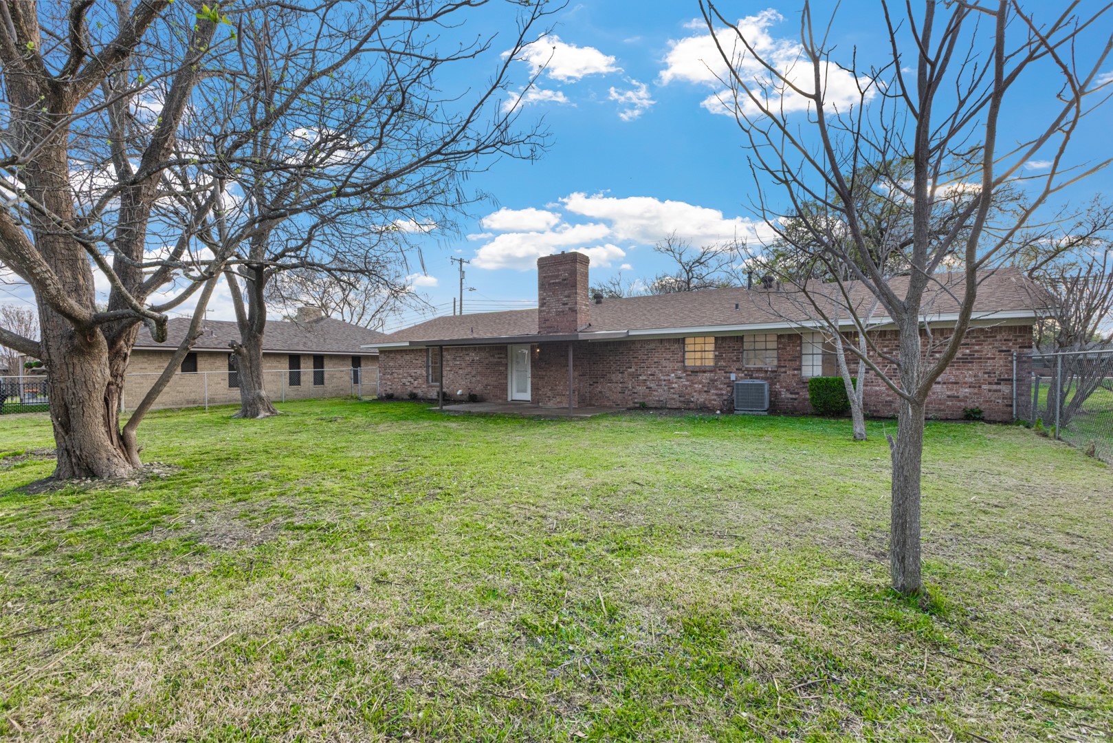 703 S 4th Street