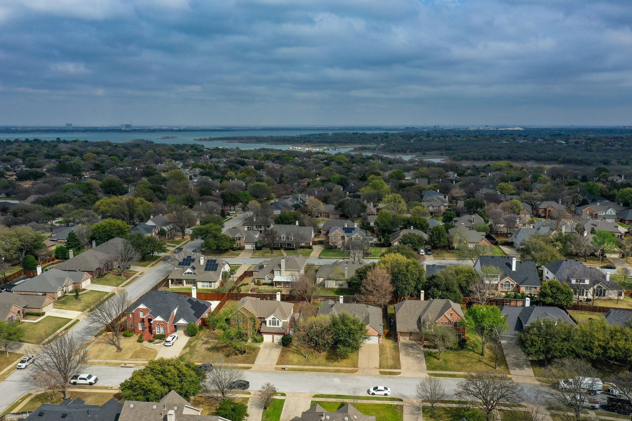 2716 Summer Wind Drive