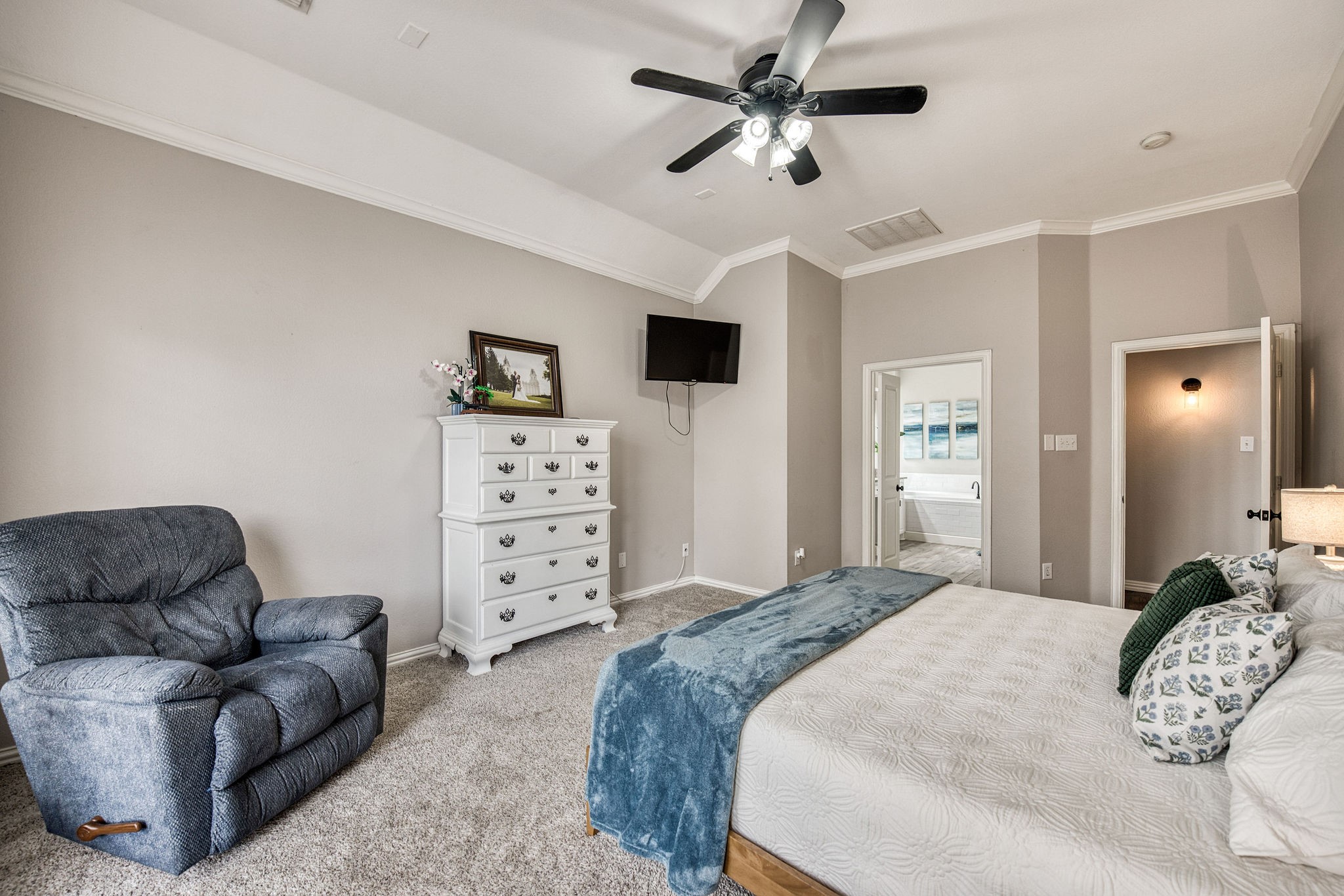 2716 Summer Wind Drive