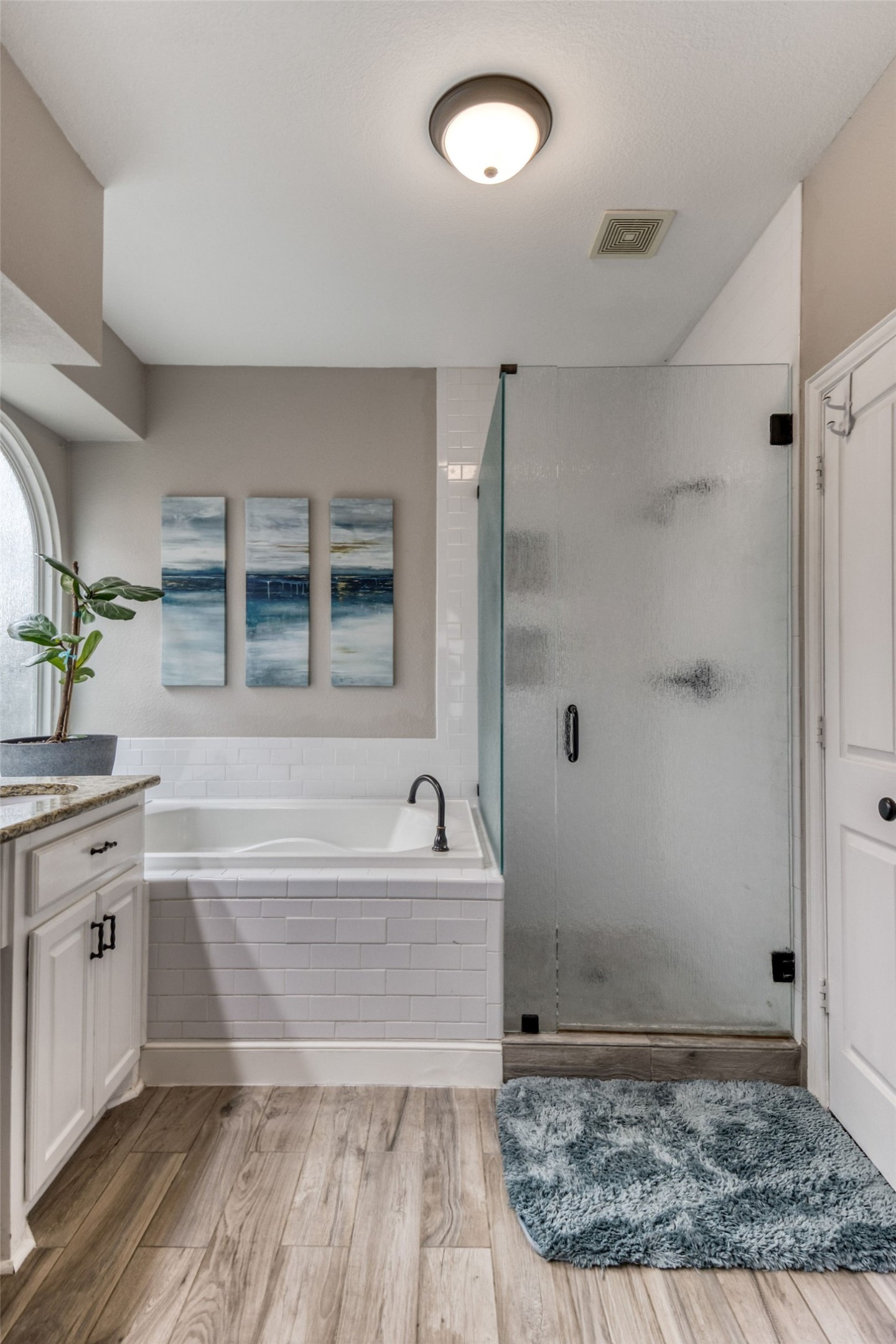2716 Summer Wind Drive
