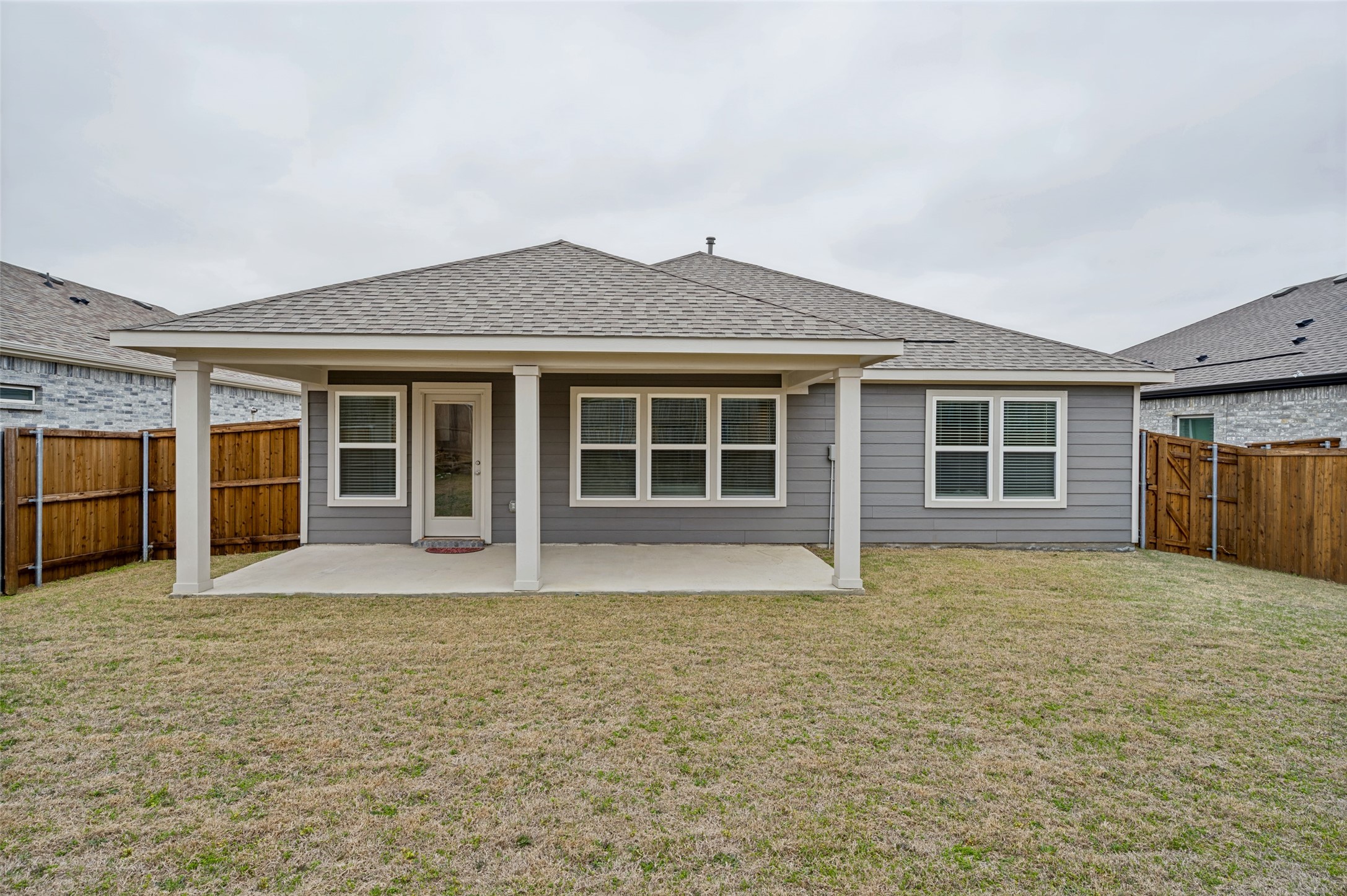 2636 Warren Lane