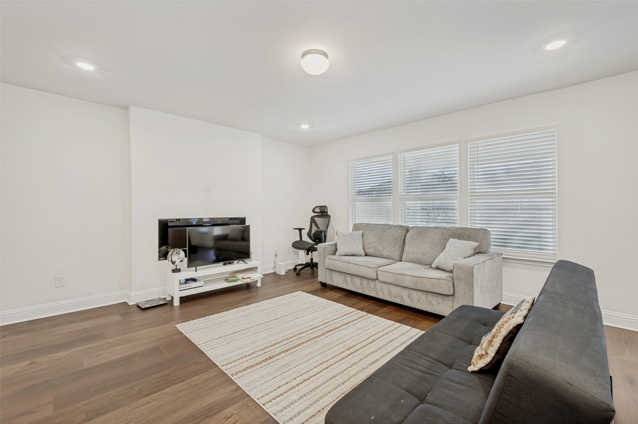 2636 Warren Lane
