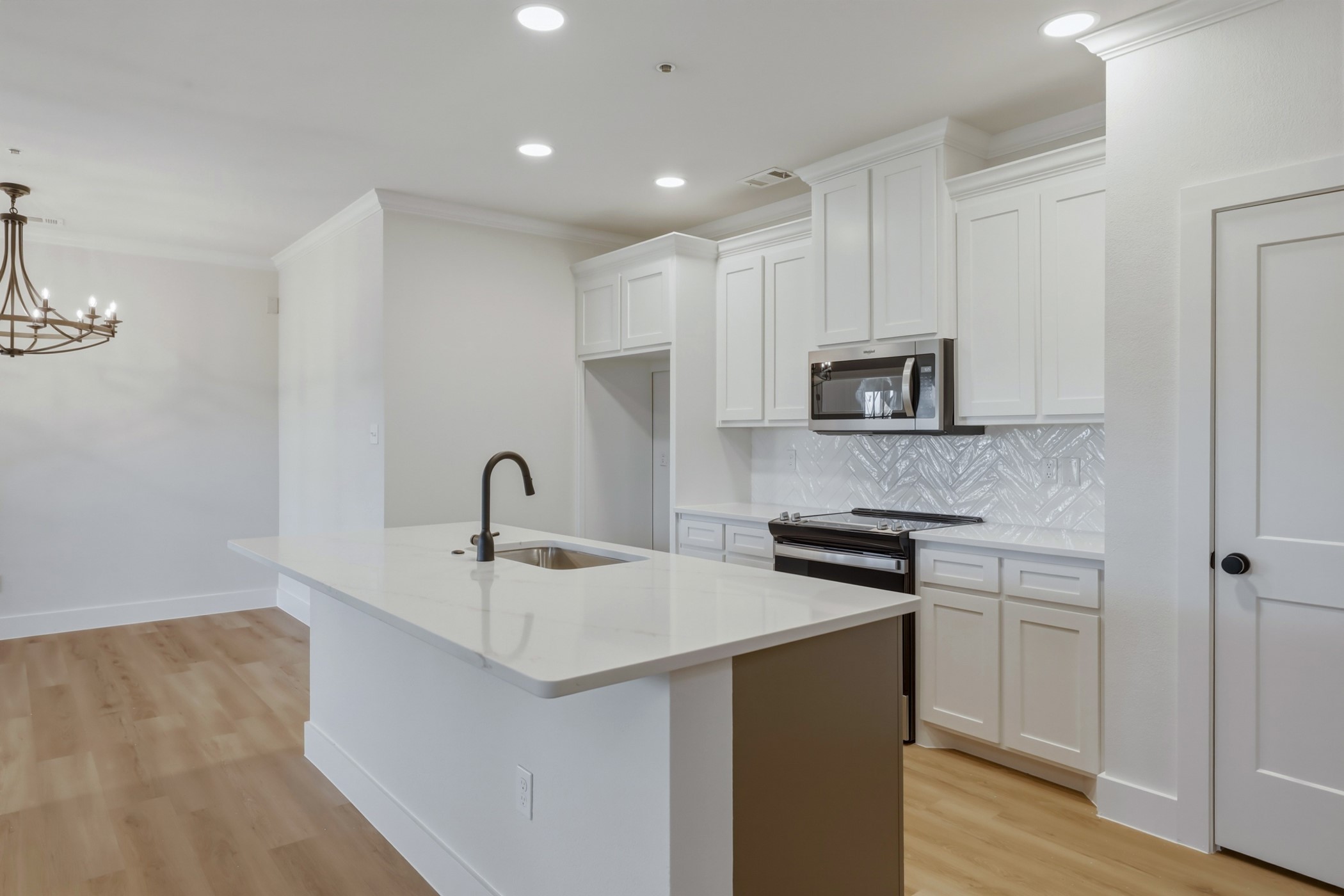 6224 Madrone Court