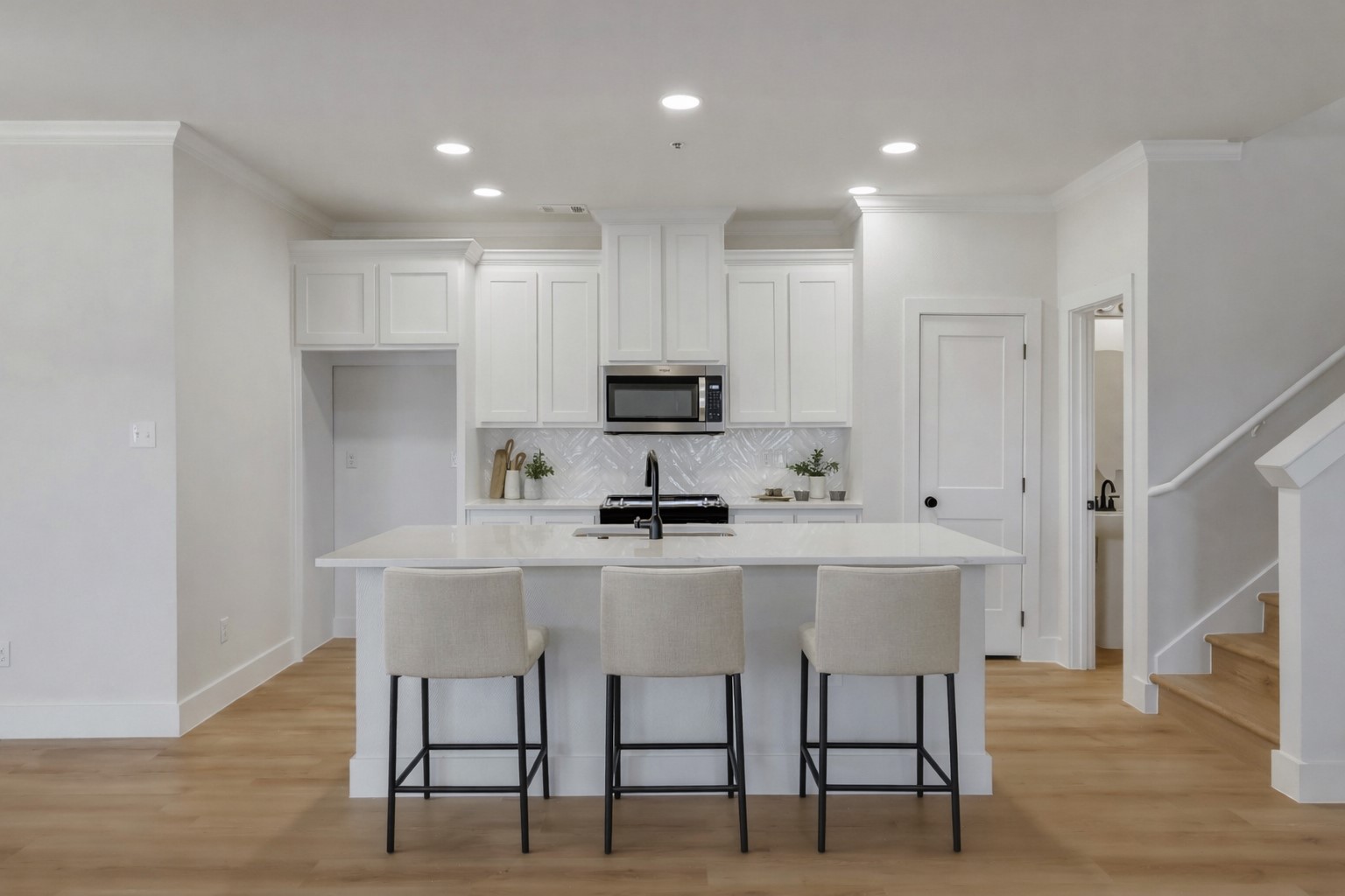 6224 Madrone Court
