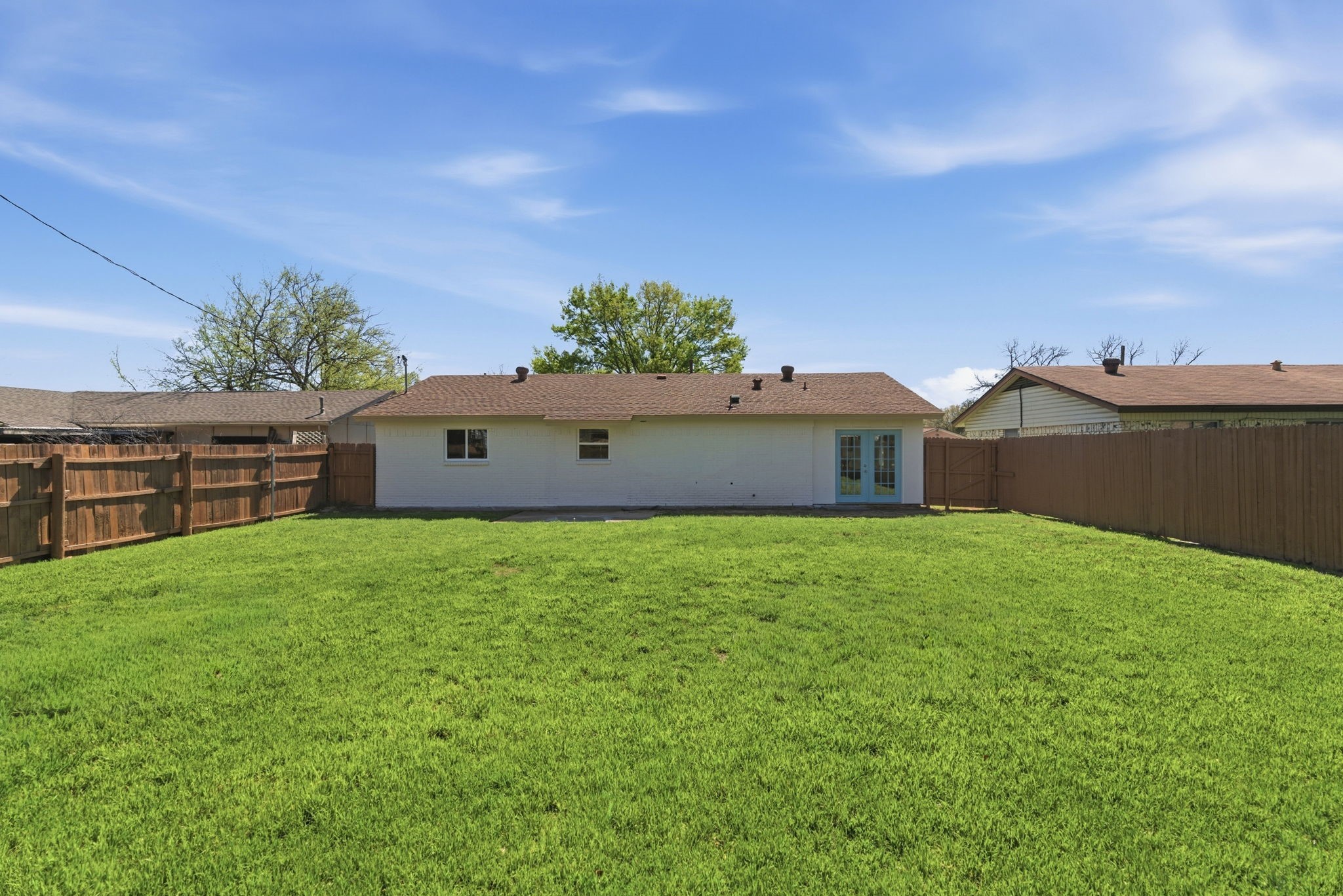 2033 Meadow Glen