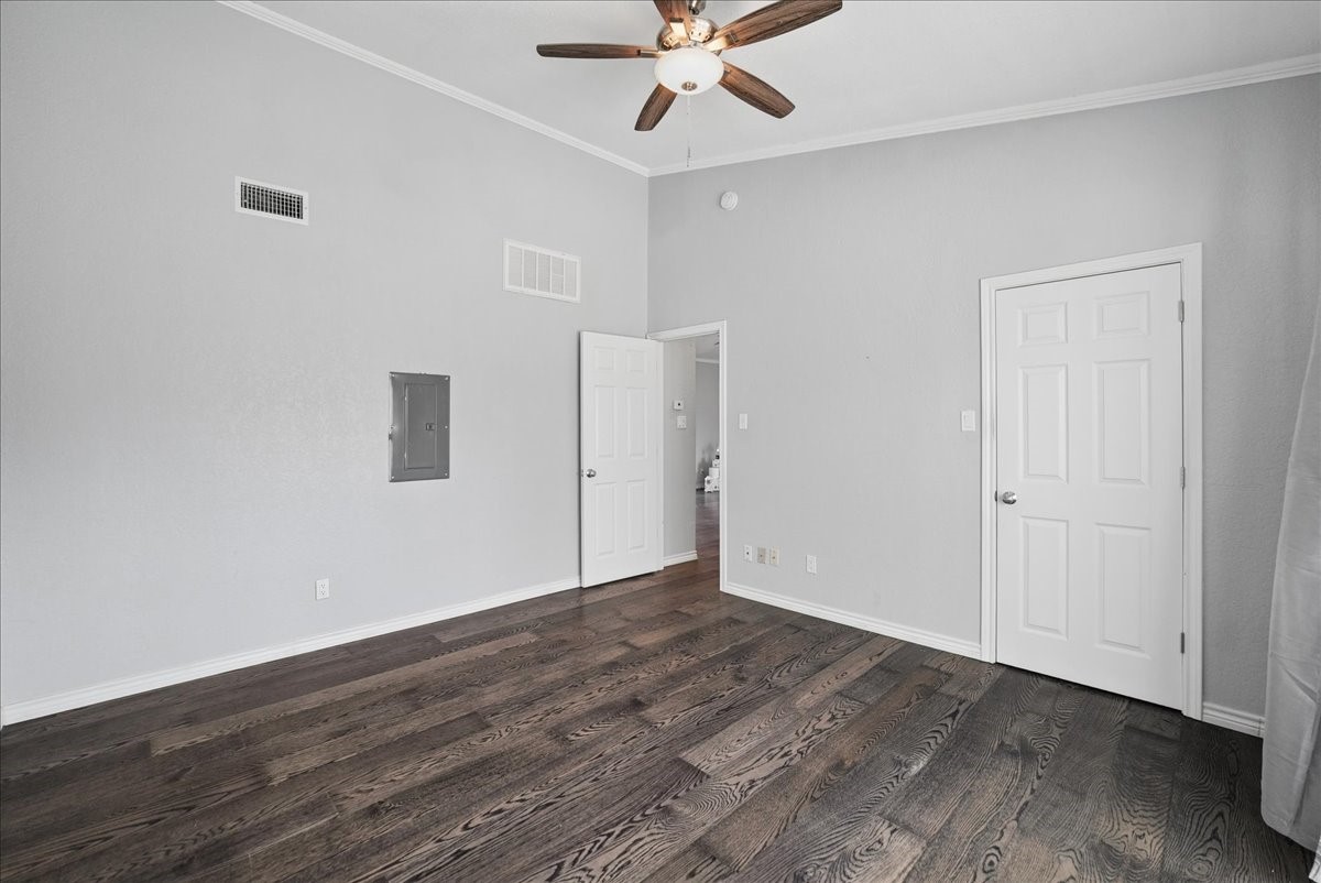 411 Pebble Way 247