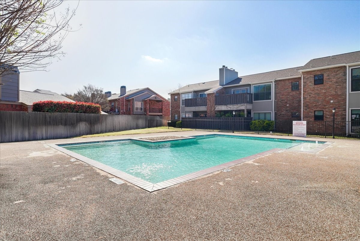 411 Pebble Way 247
