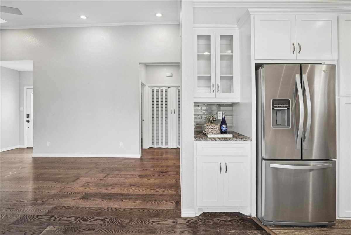 411 Pebble Way 247