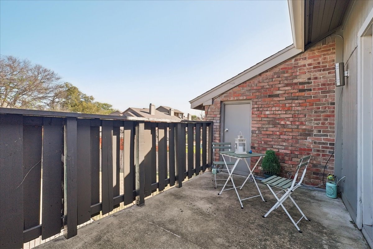 411 Pebble Way 247