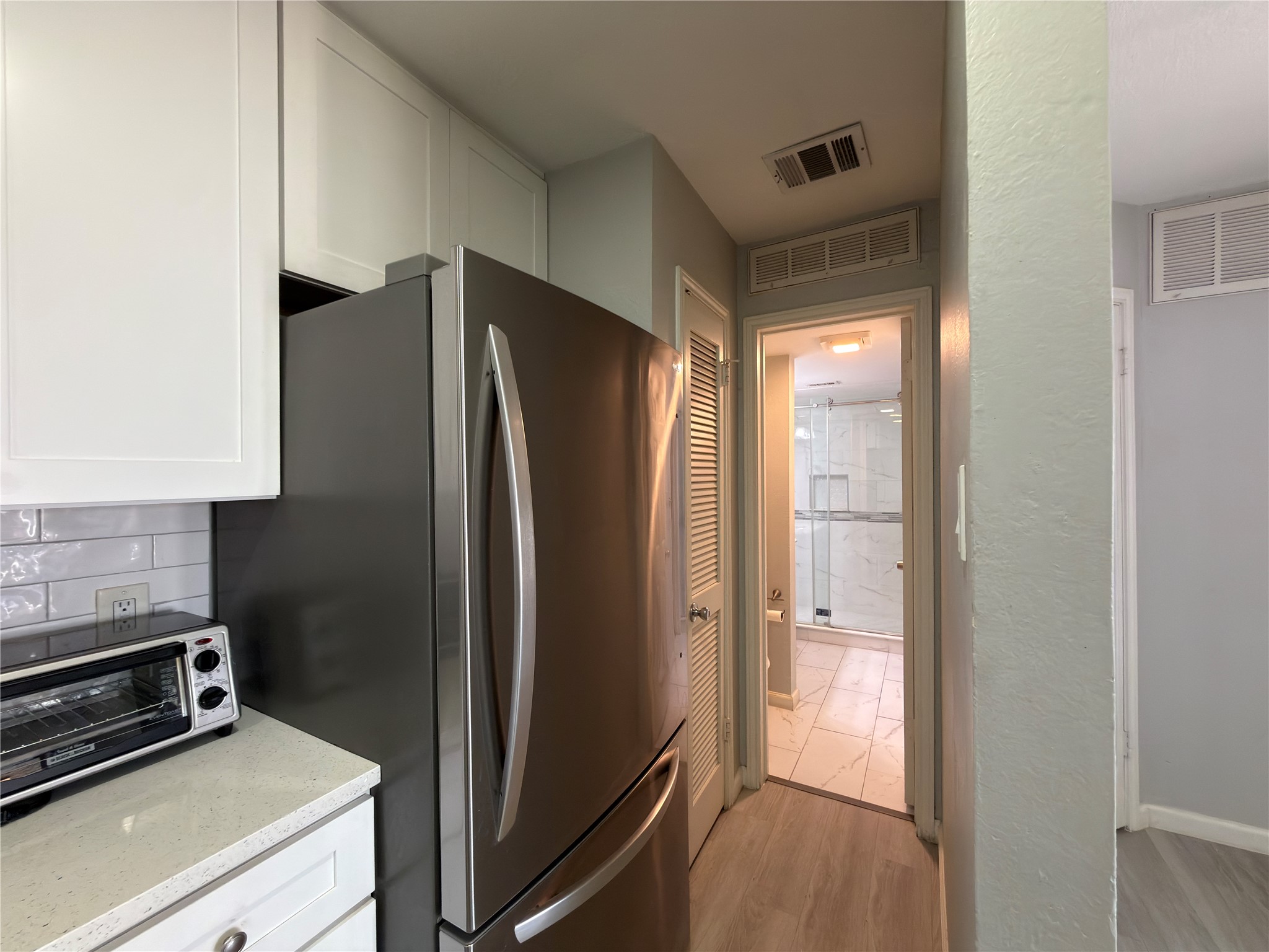 6108 Abrams Road 414