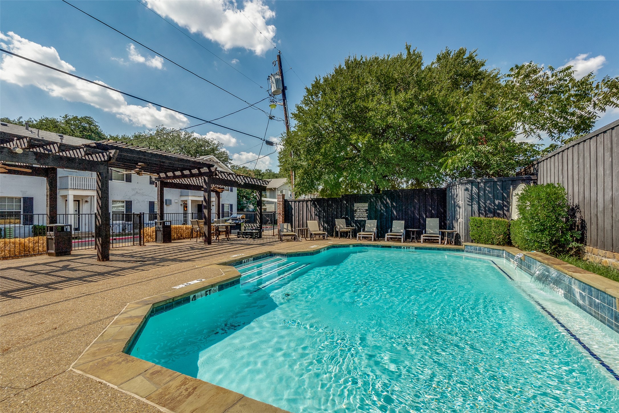 4744 Bradford Drive 4744B