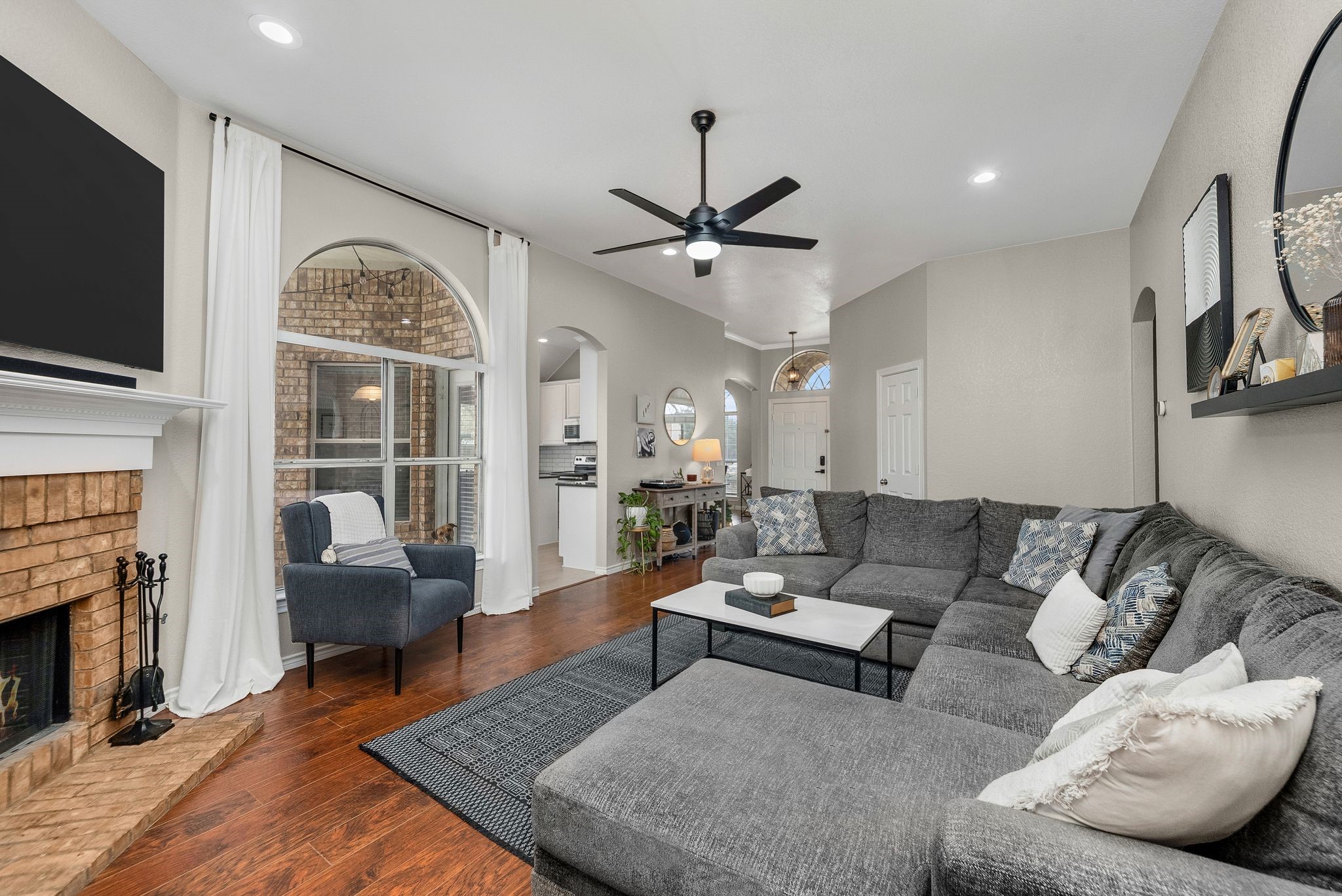 11690 Creekwood Drive