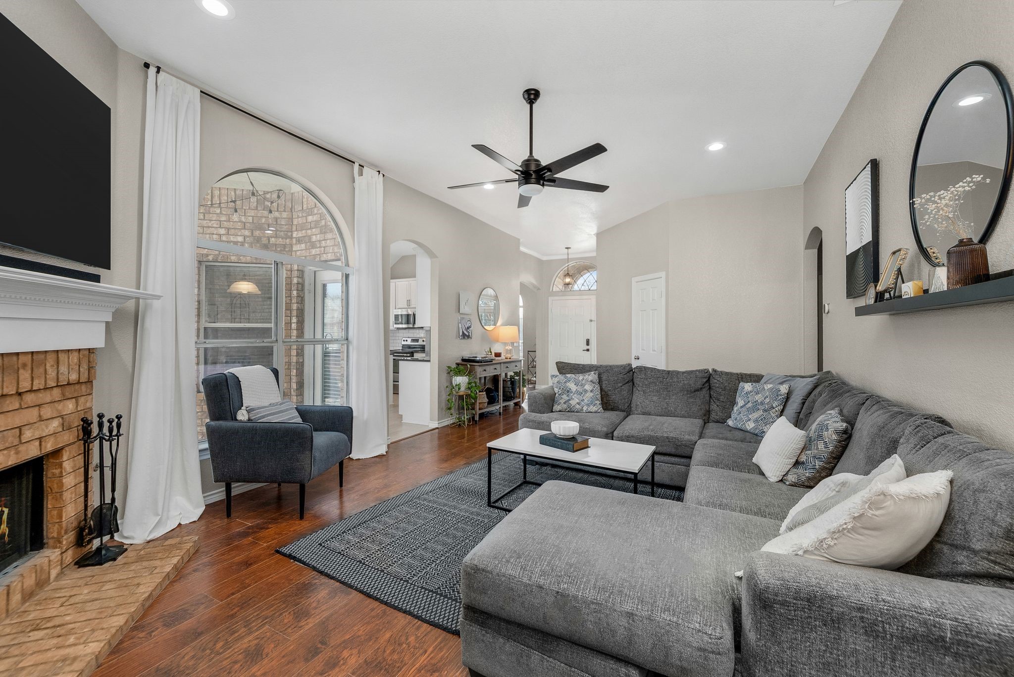11690 Creekwood Drive