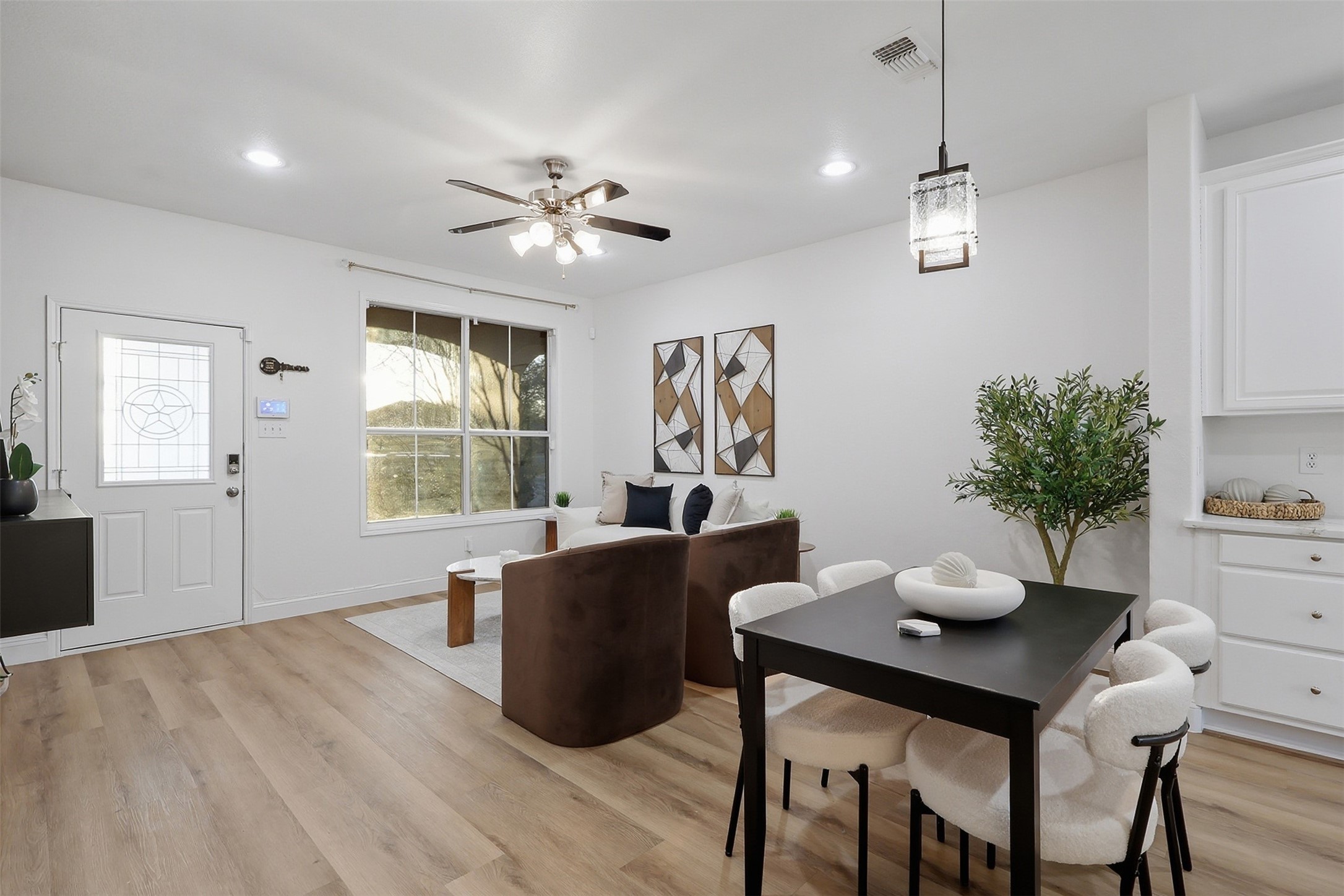 4026 Autumnwood Lane
