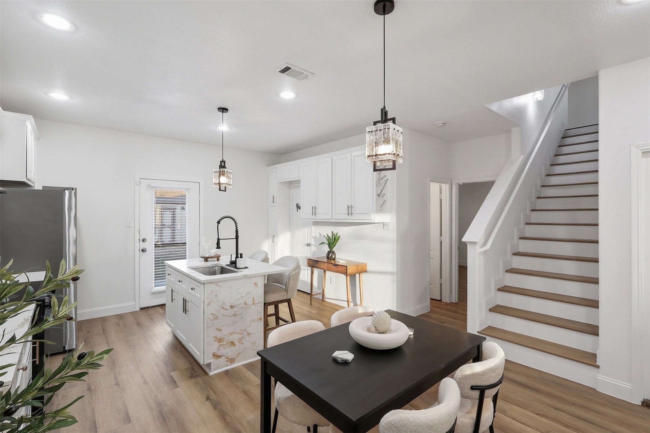 4026 Autumnwood Lane