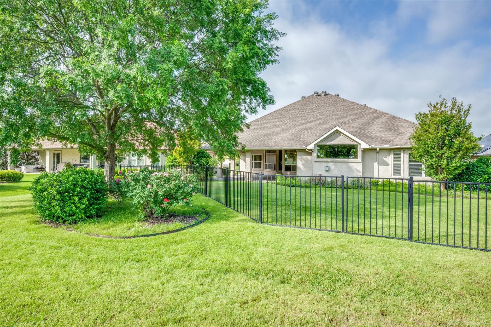 9716 Amber Court