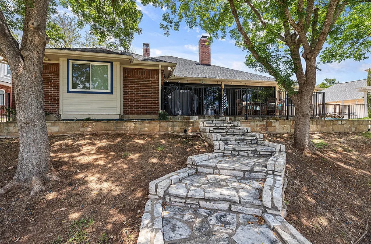 3921 Buena Vista Circle