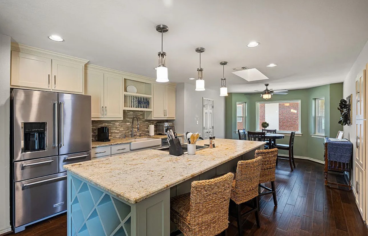 3921 Buena Vista Circle