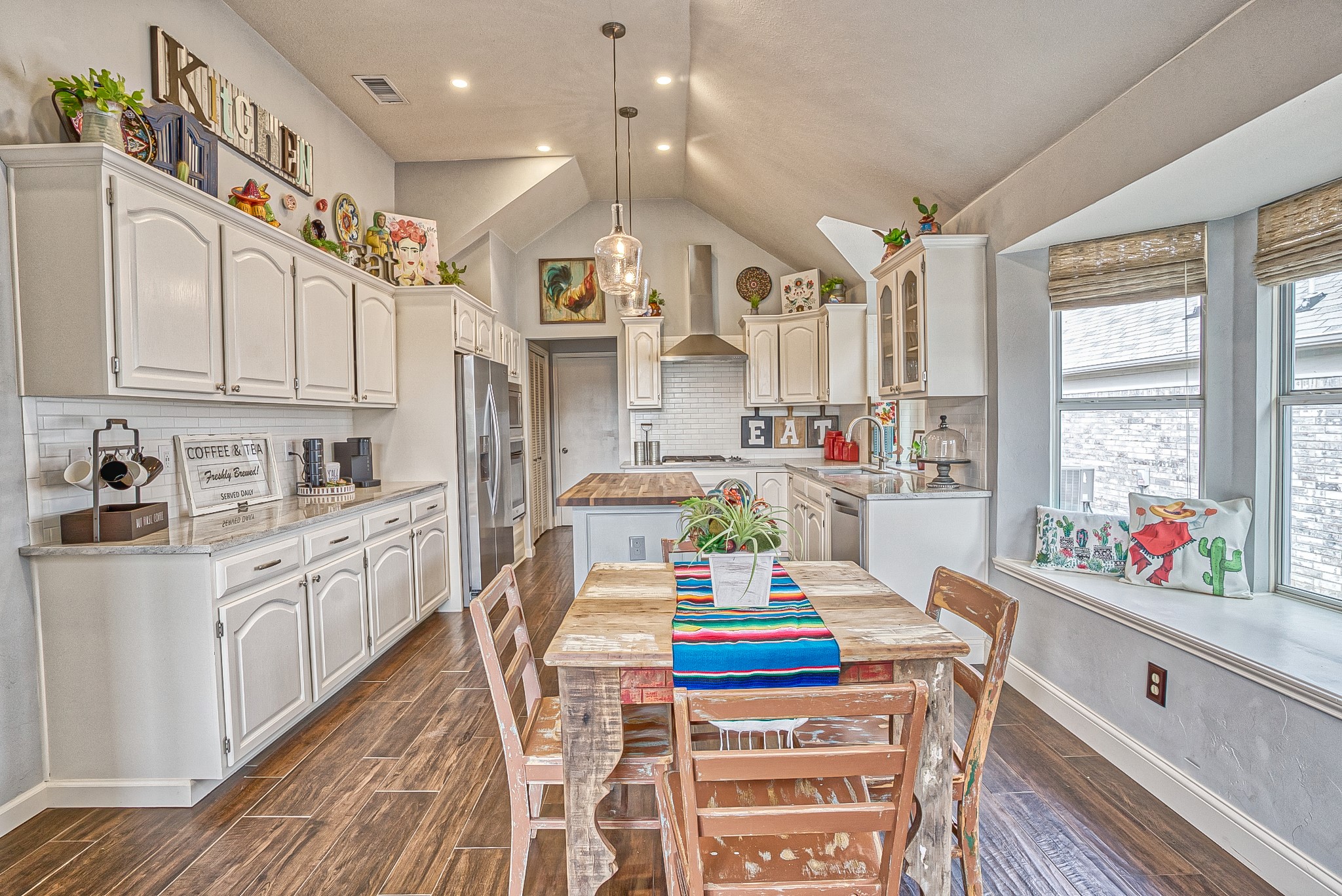 6836 Dogwood Lane