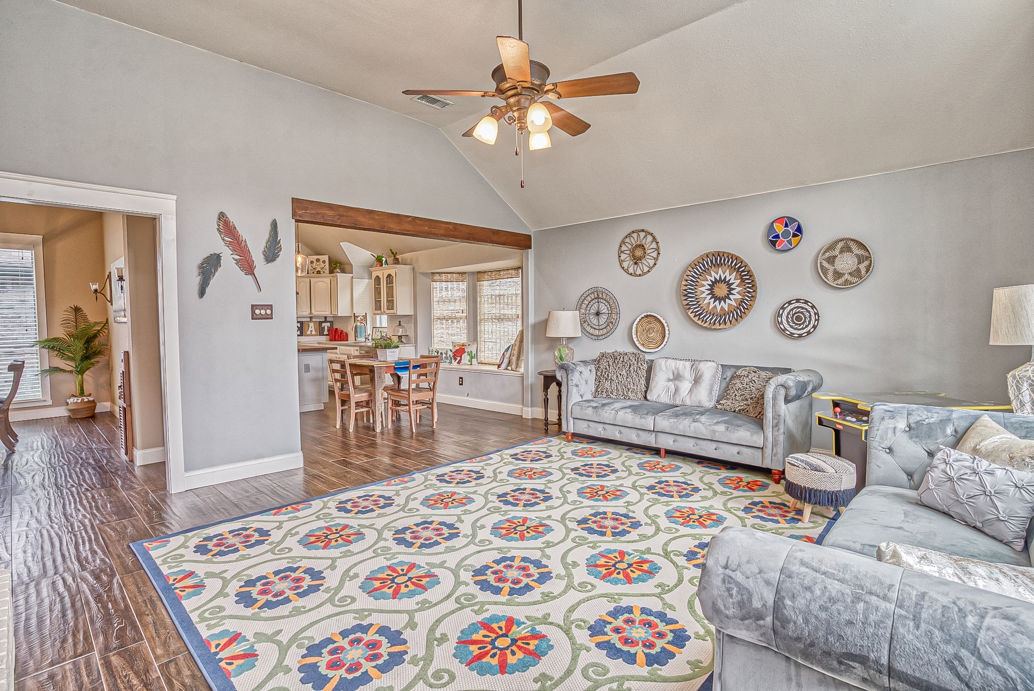 6836 Dogwood Lane