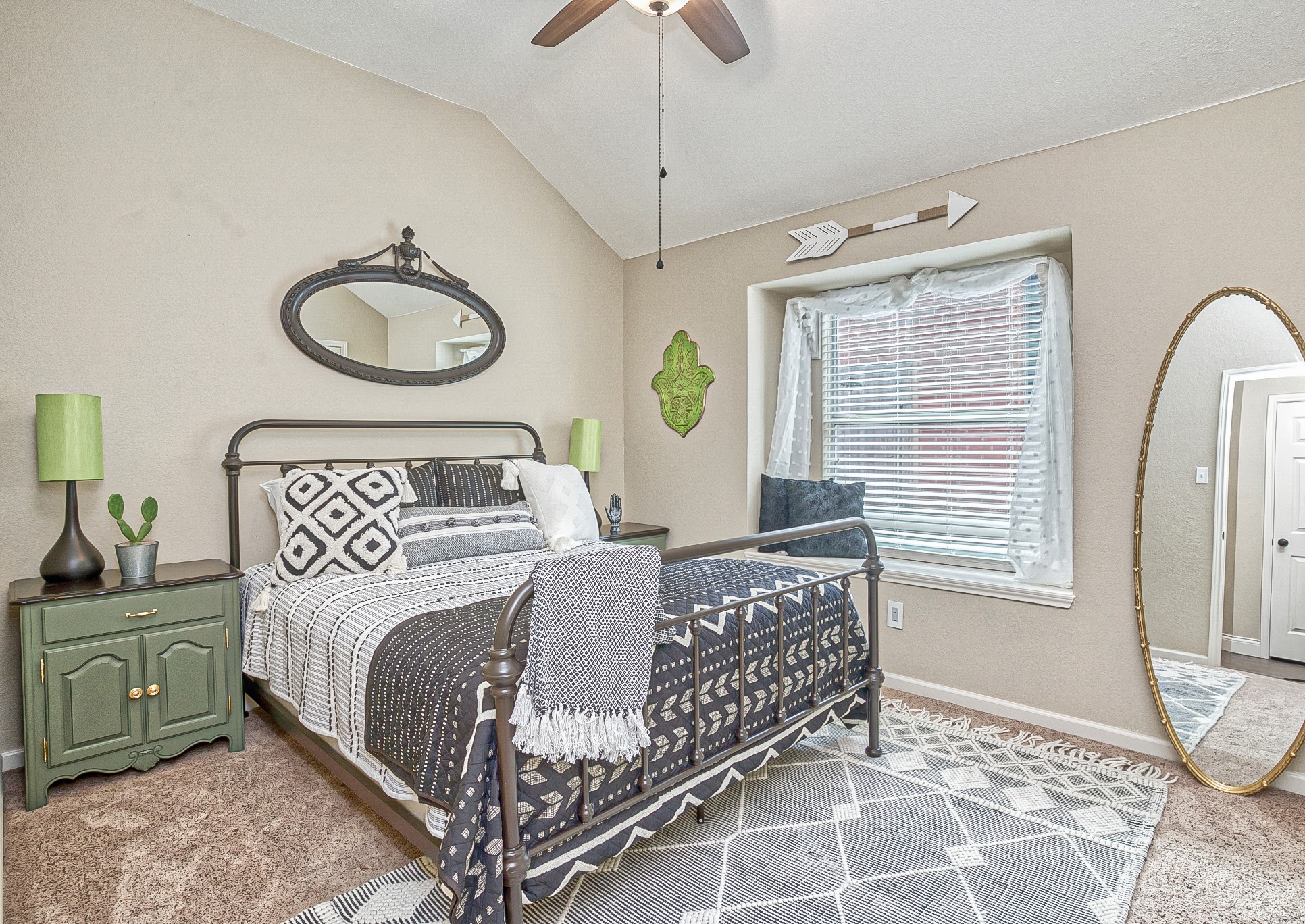6836 Dogwood Lane