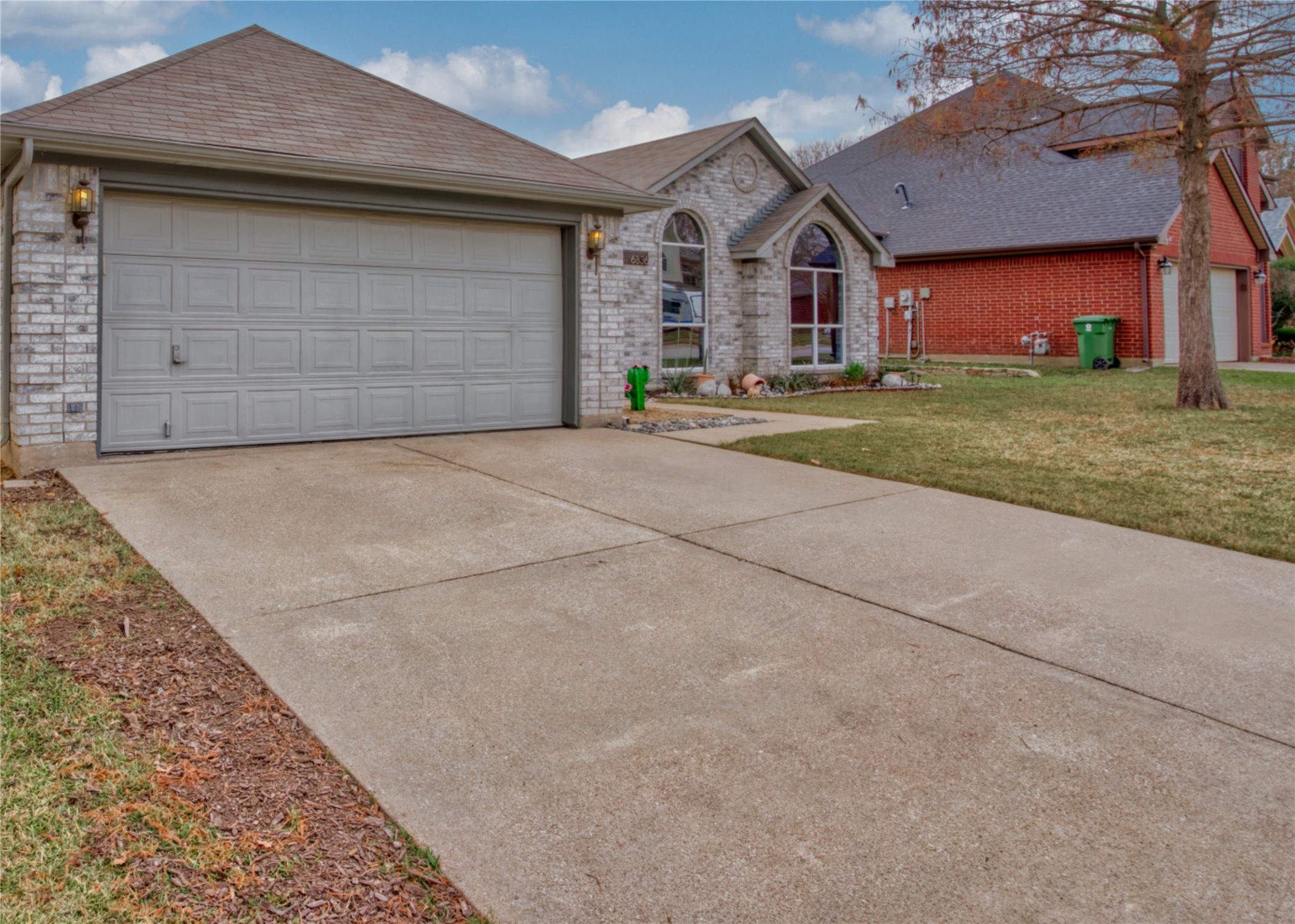 6836 Dogwood Lane