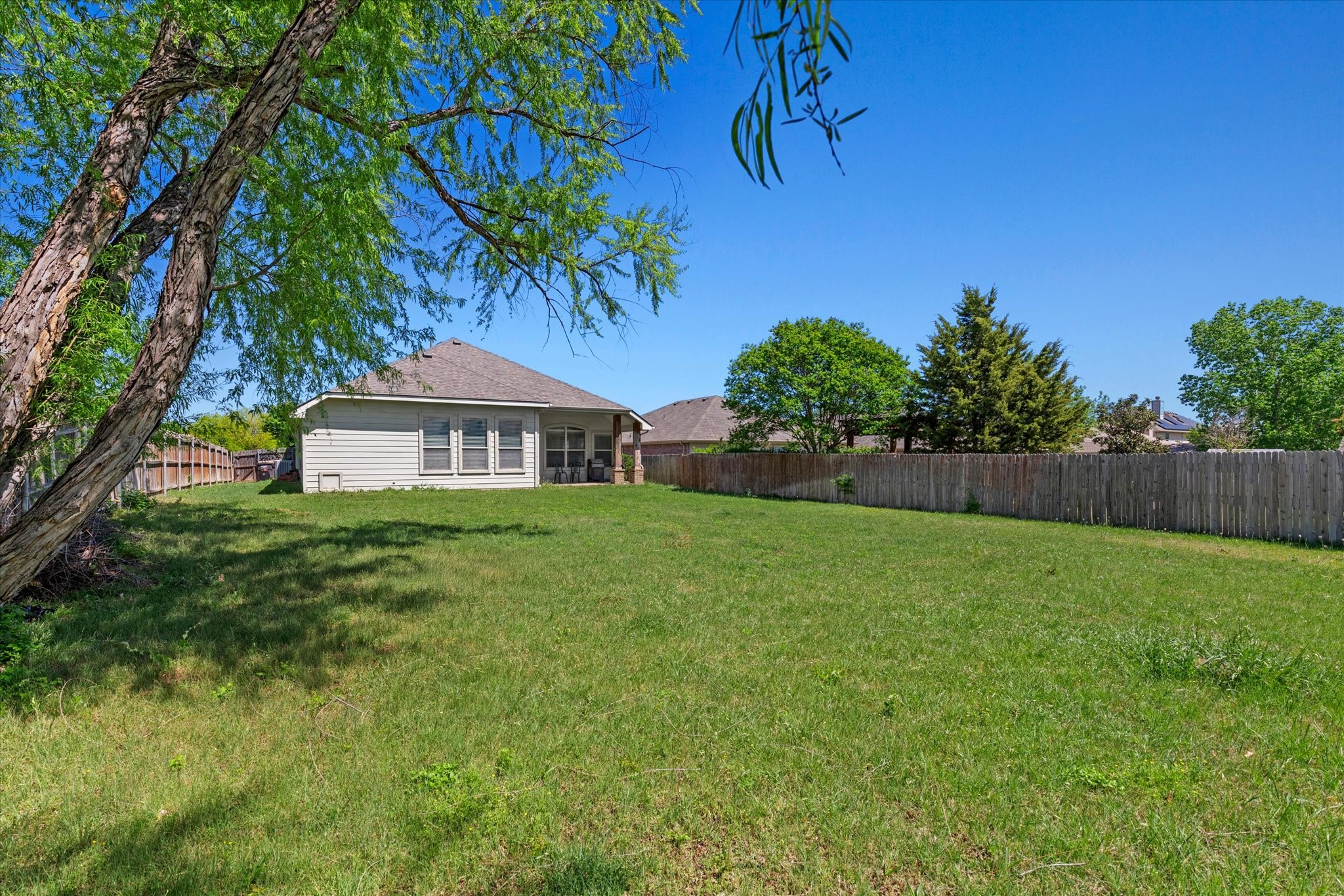 1113 Grand National Boulevard