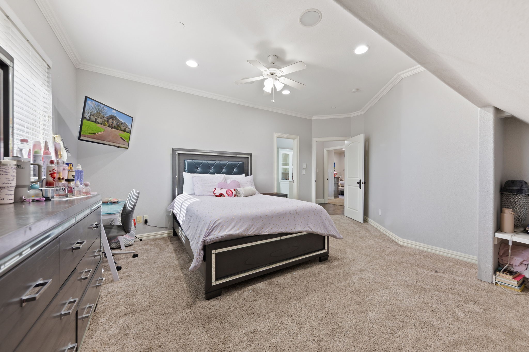 332 Sedona Falls Drive