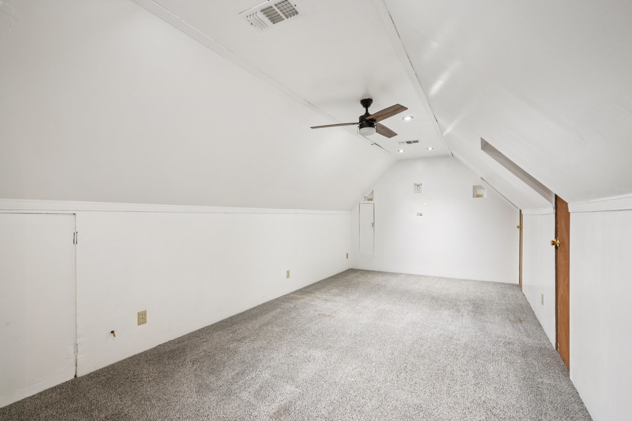 701 Edgewood Drive