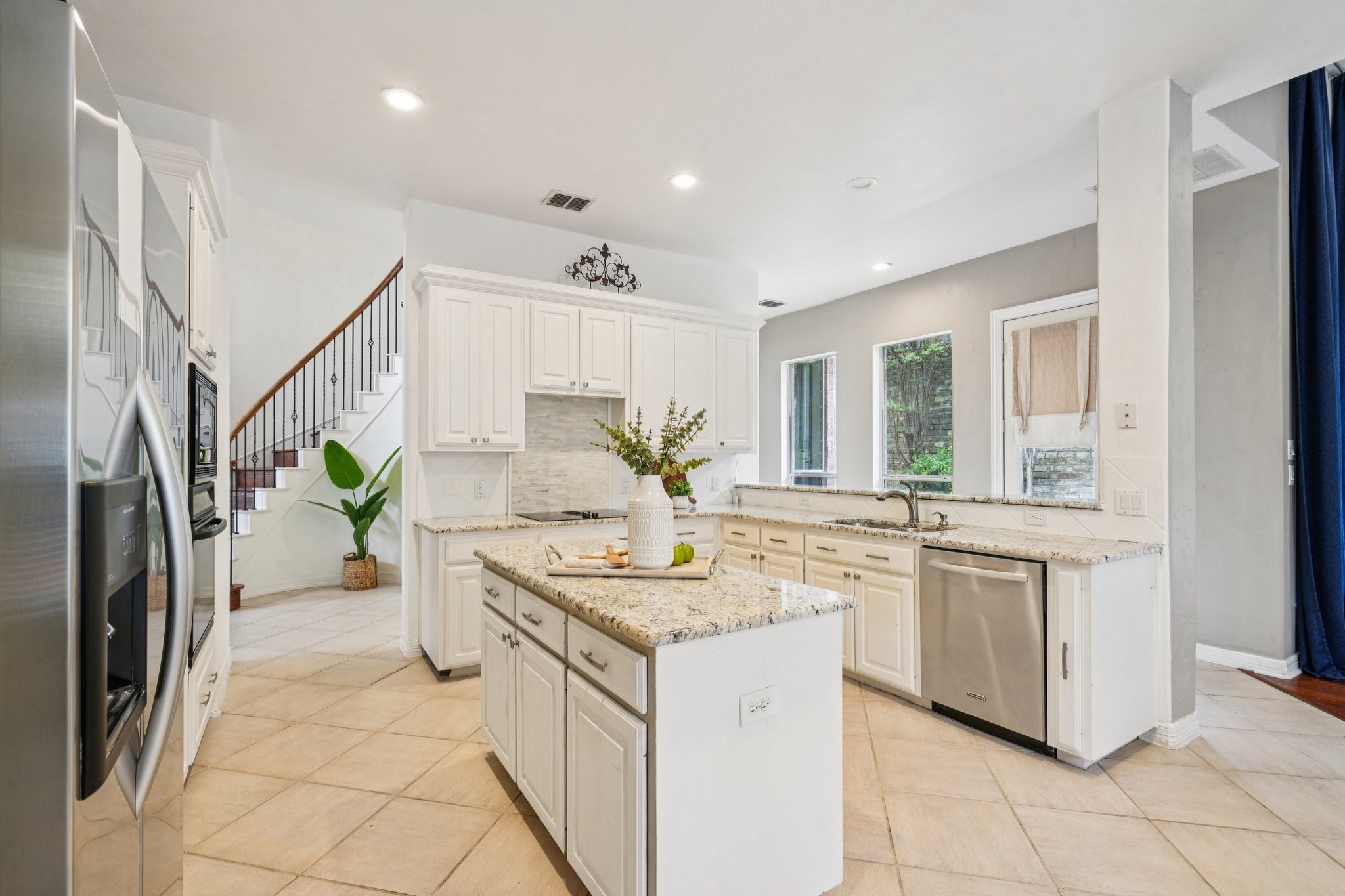 701 Edgewood Drive