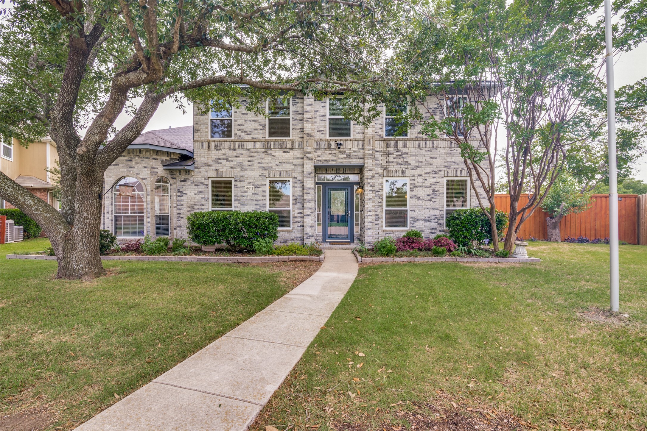 6013 Arden Court