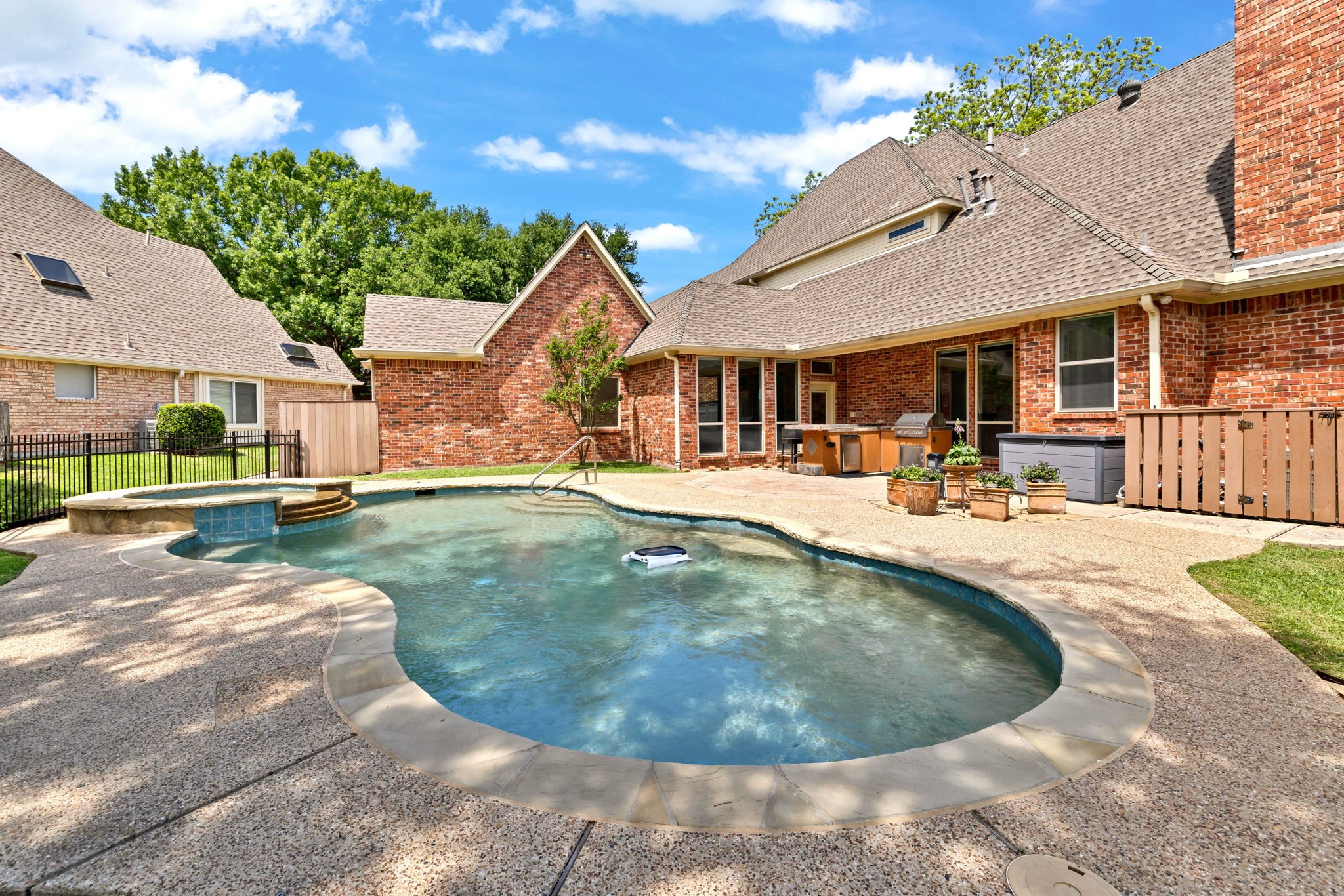 1332 Lakewood Drive