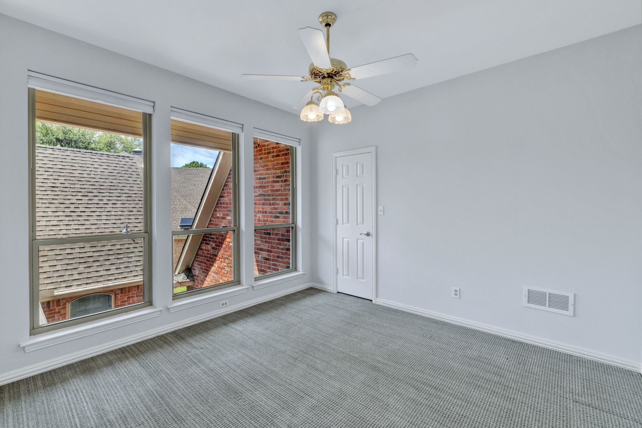1332 Lakewood Drive