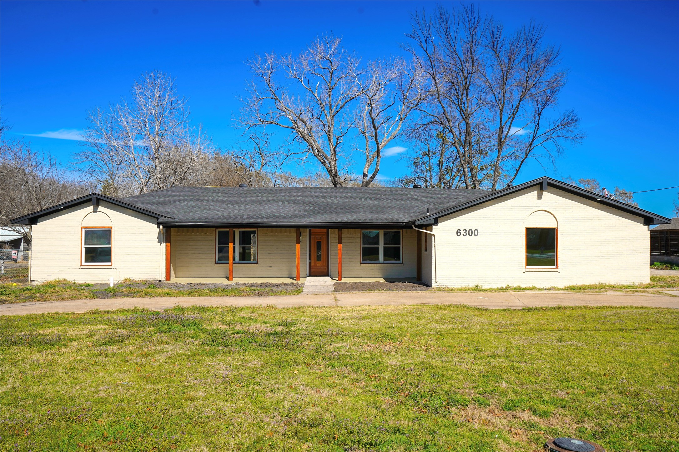 6300 Lumley Road