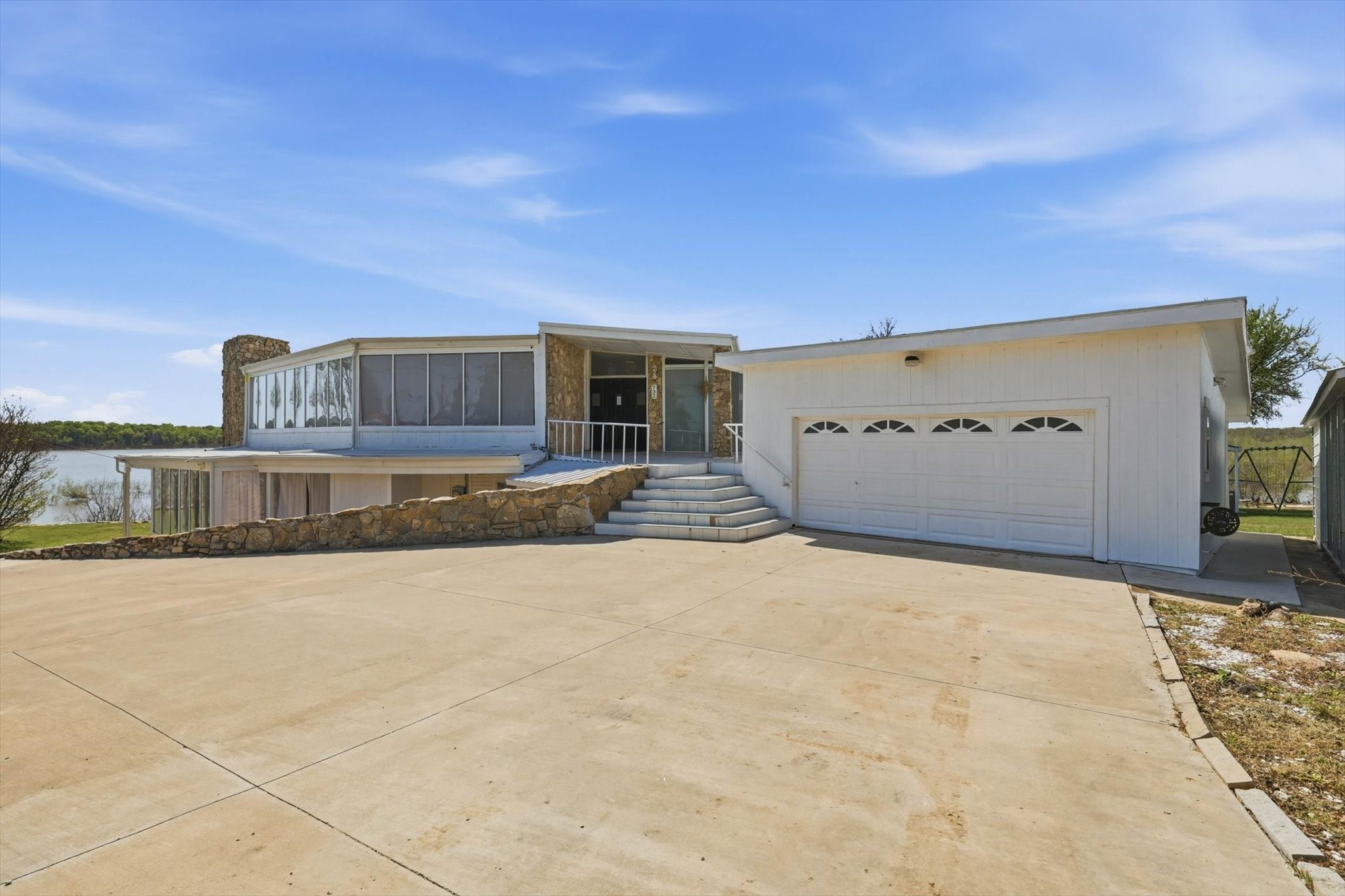 732 Blue Fathom Drive