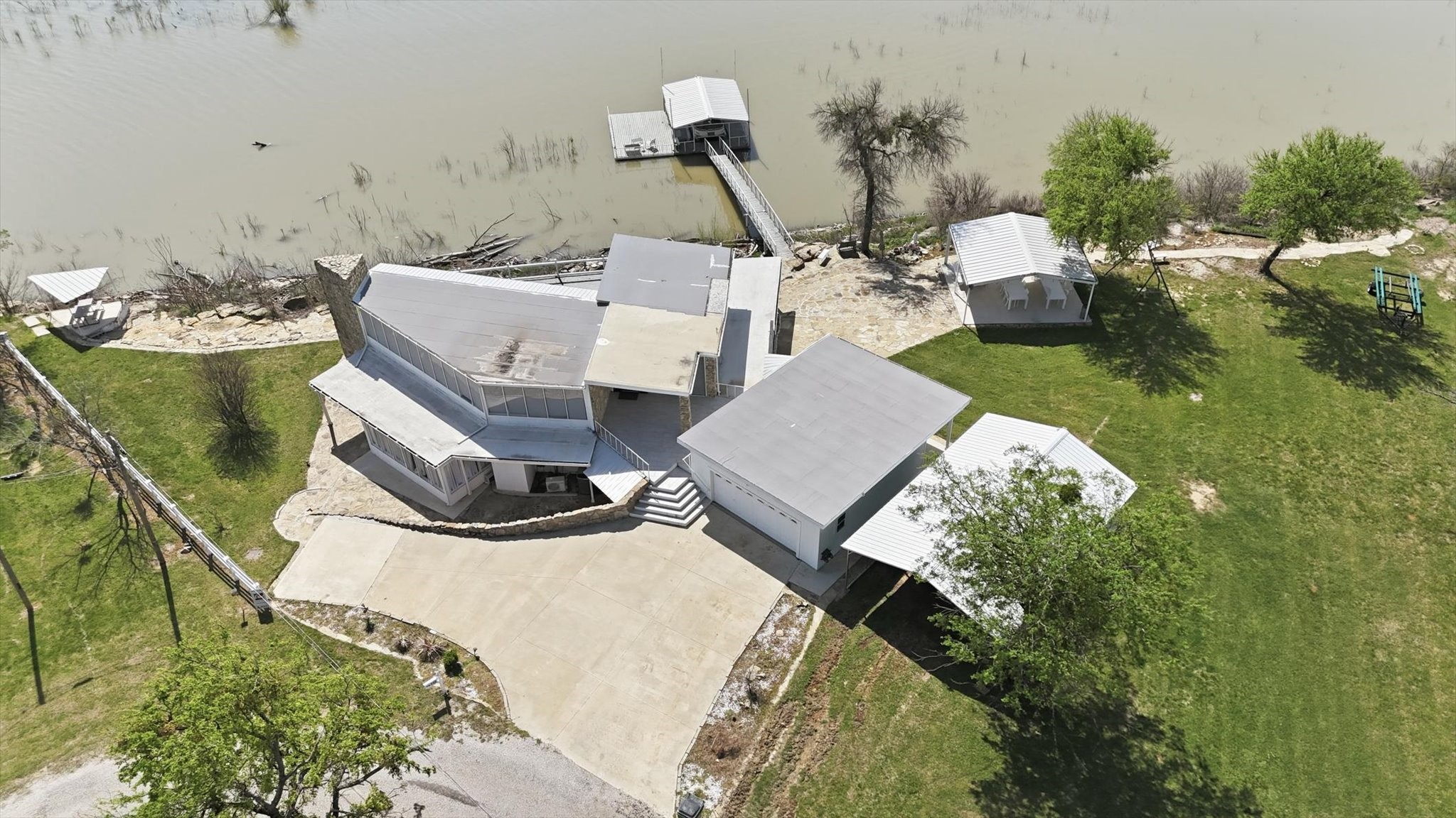 732 Blue Fathom Drive