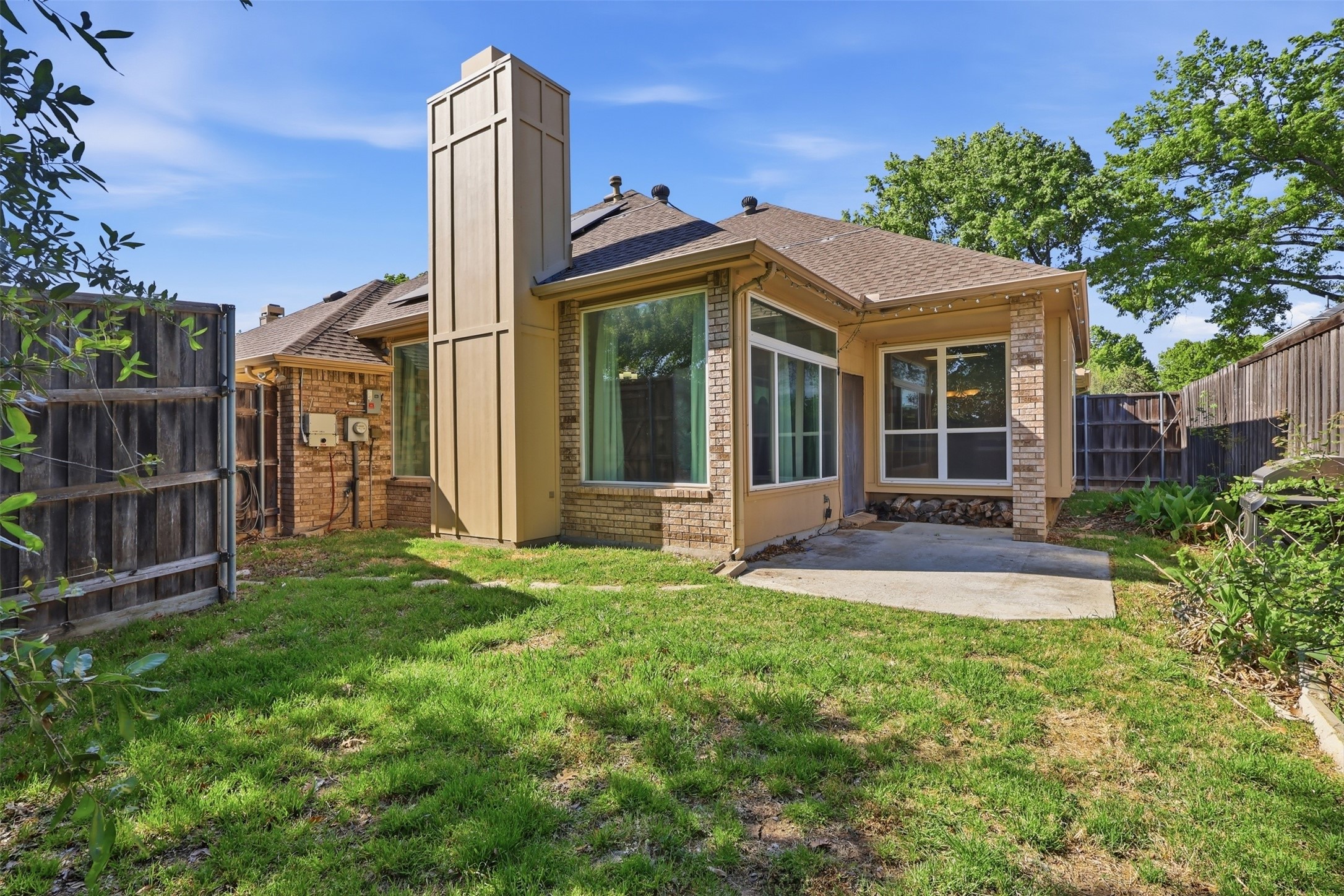 1421 Susan Lane