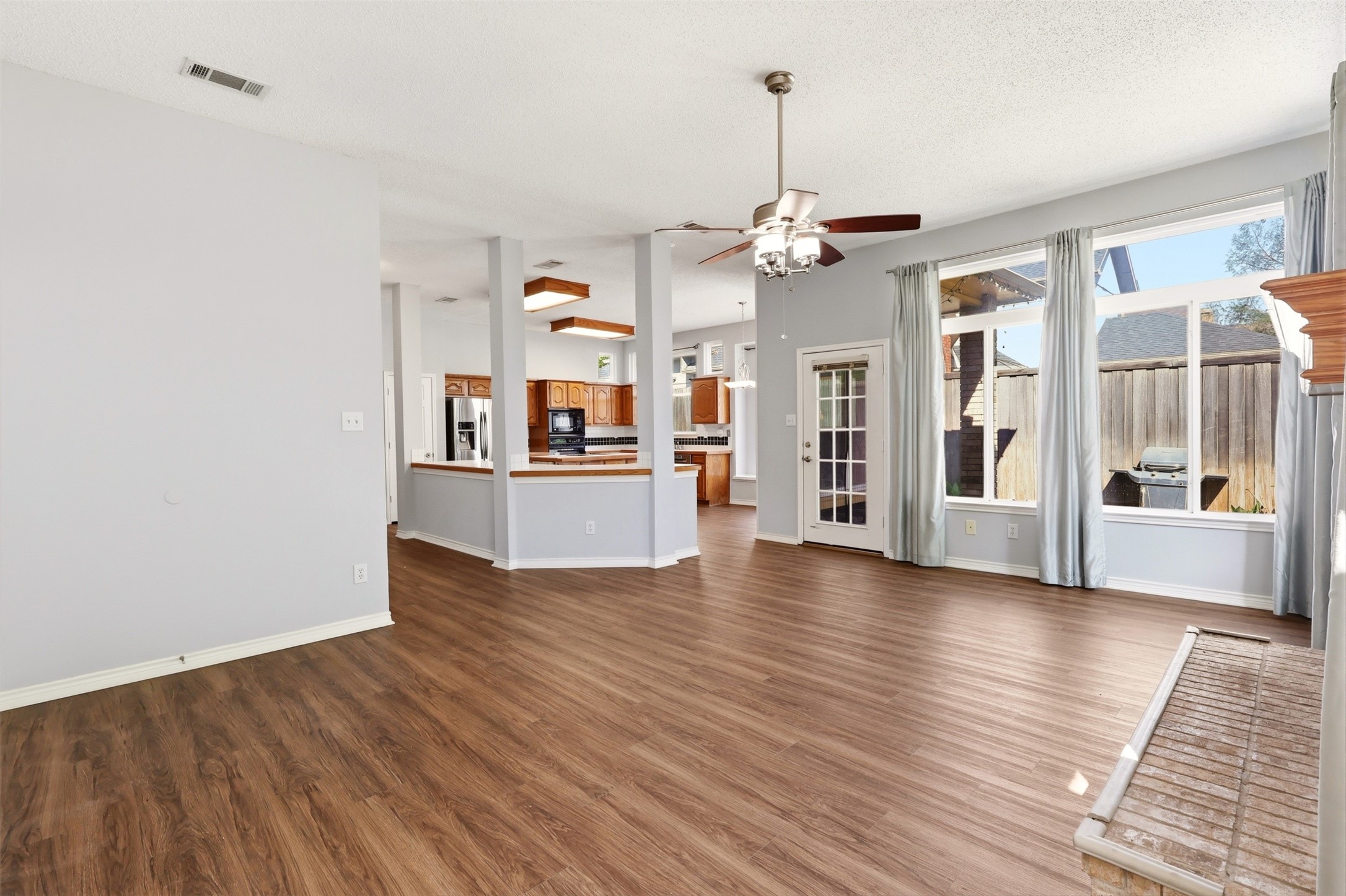 1421 Susan Lane