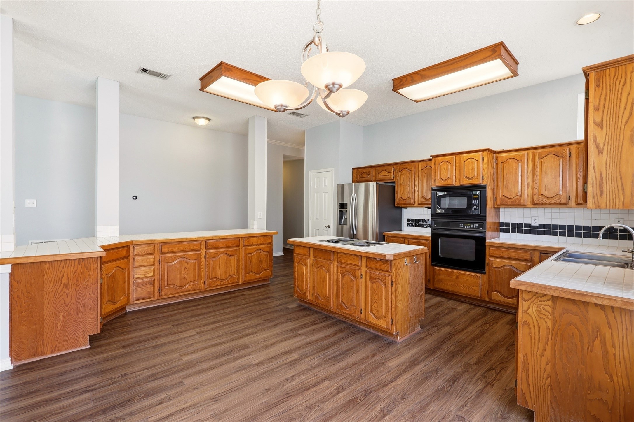 1421 Susan Lane