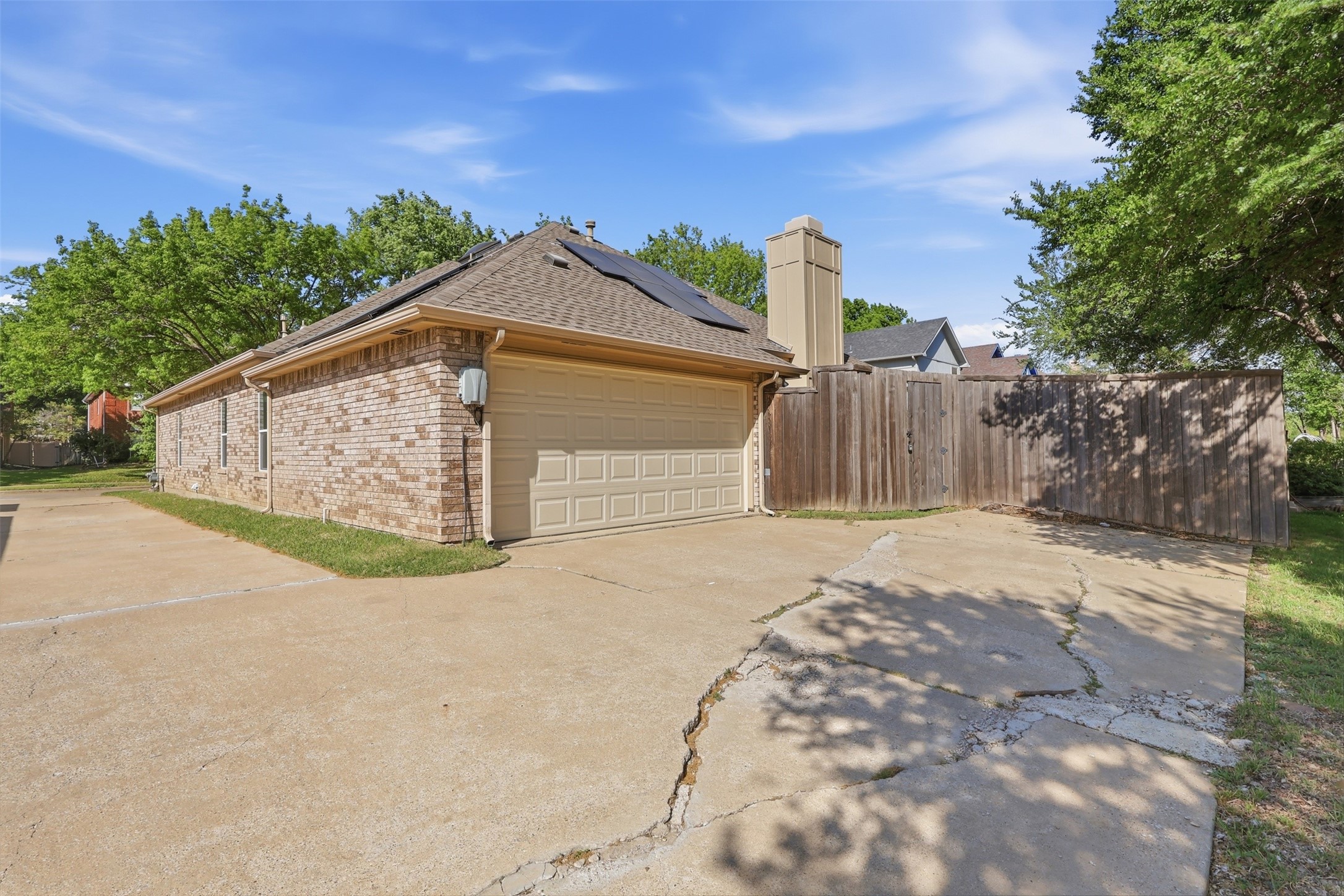 1421 Susan Lane