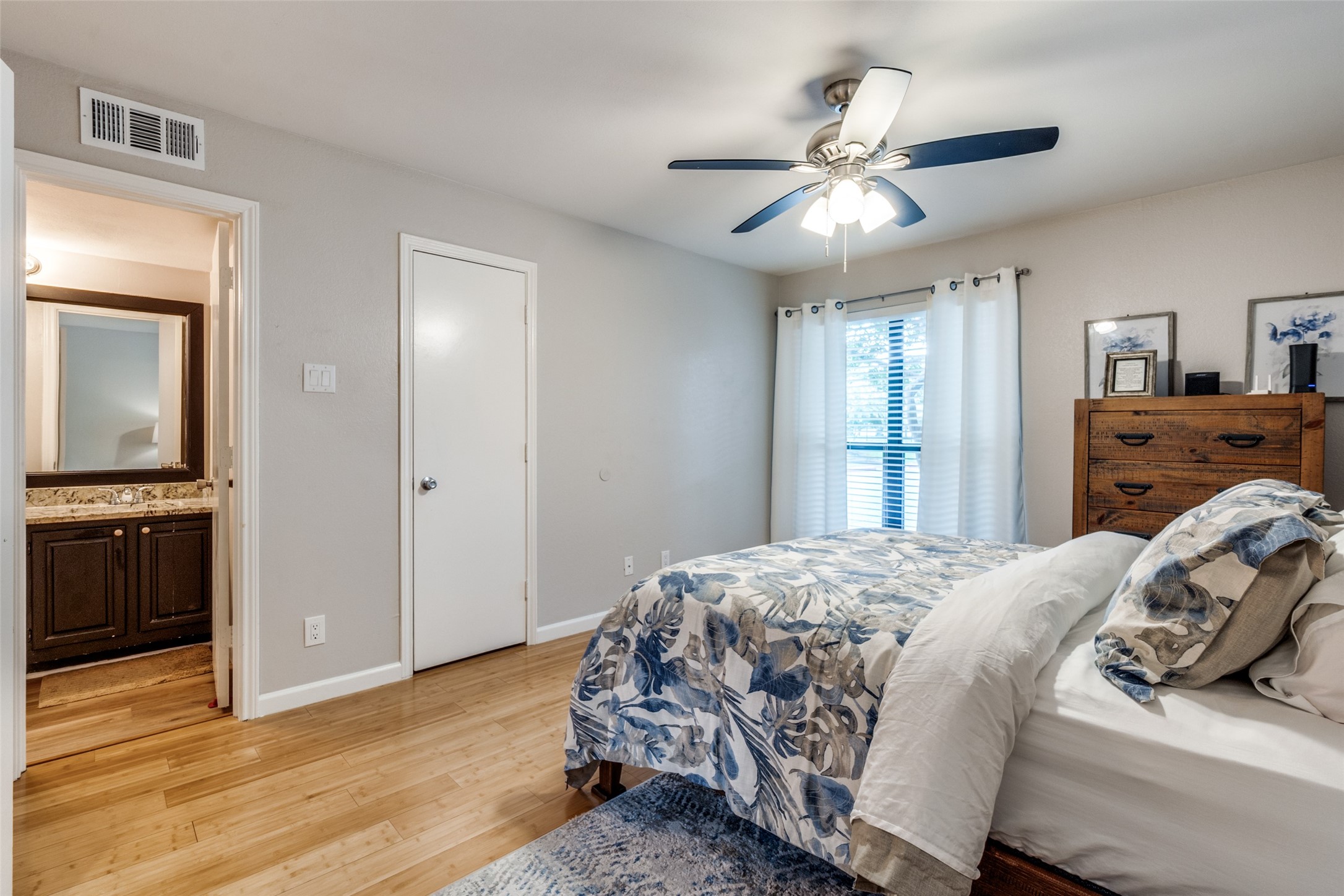 7525 Holly Hill Drive 1